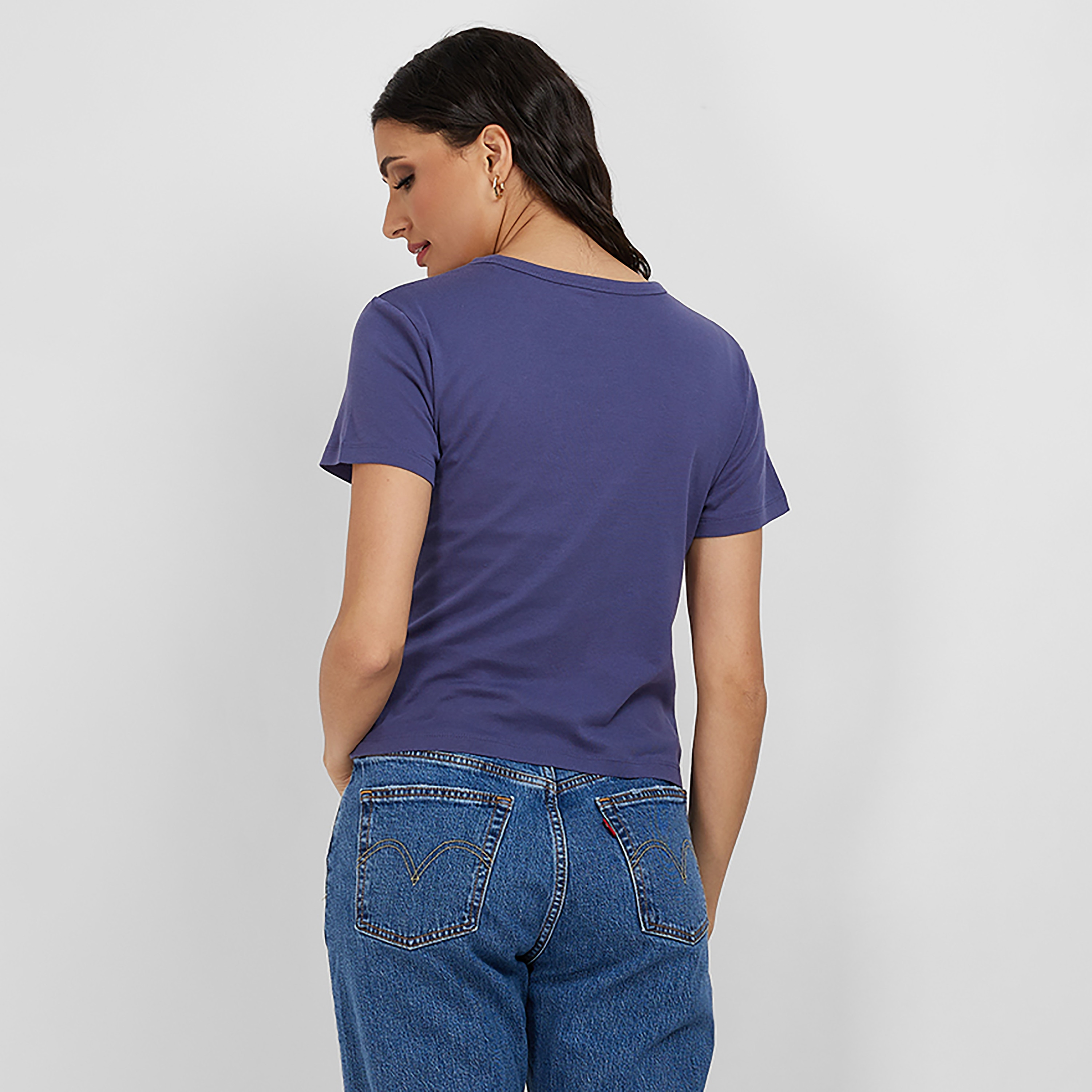 Levi's Logo Crew Neck Short Sleeves T-Shirt-women-clothing-tshirts-image-4