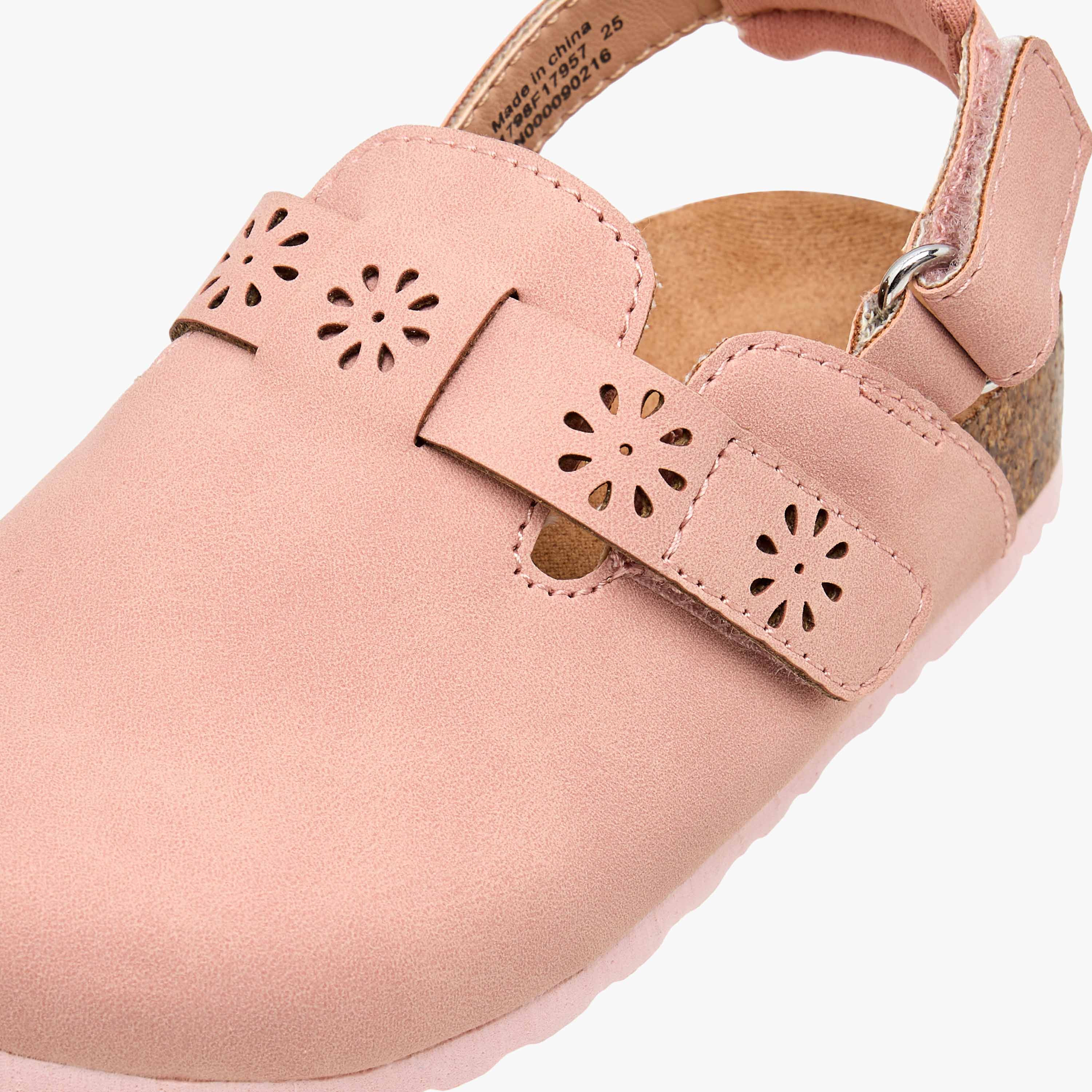Juniors Cut Out Detail Sandals with Hook and Loop Closure-girls-shoes-sandals-image-4