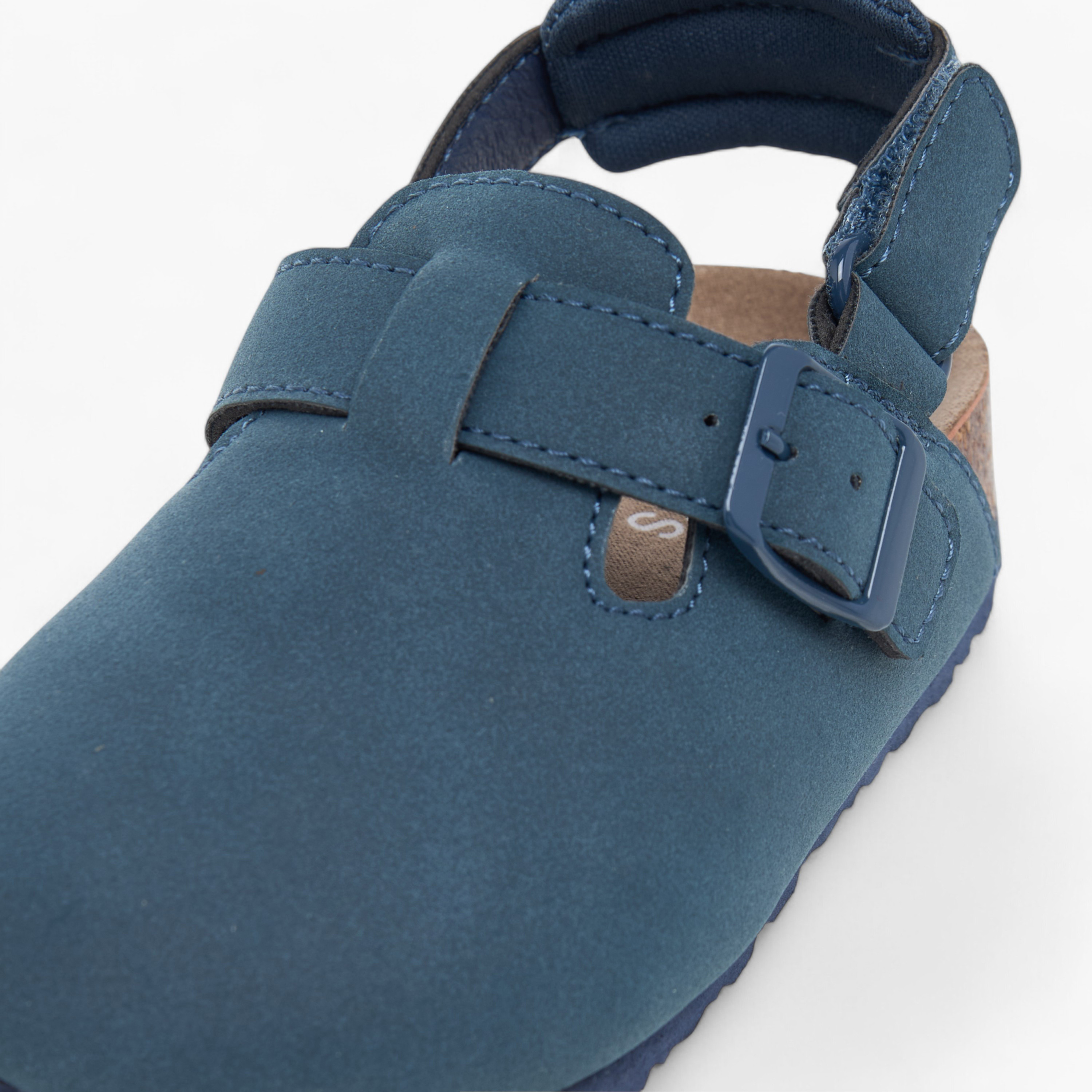 صندل سادة بشريط إغلاق لاصق من جونيورز-boys-shoes-sandals-image-4