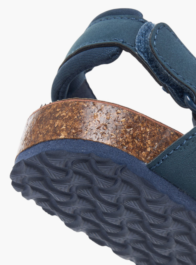 صندل سادة بشريط إغلاق لاصق من جونيورز-boys-shoes-sandals-image-6