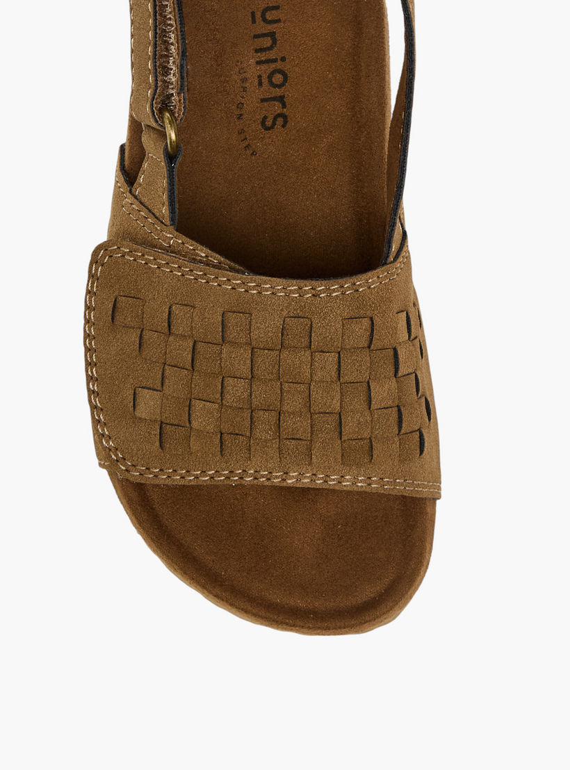صندل بشريط إغلاق لاصق وتفاصيل منسوجة للأولاد من جونيورز-boys-shoes-sandals-image-3
