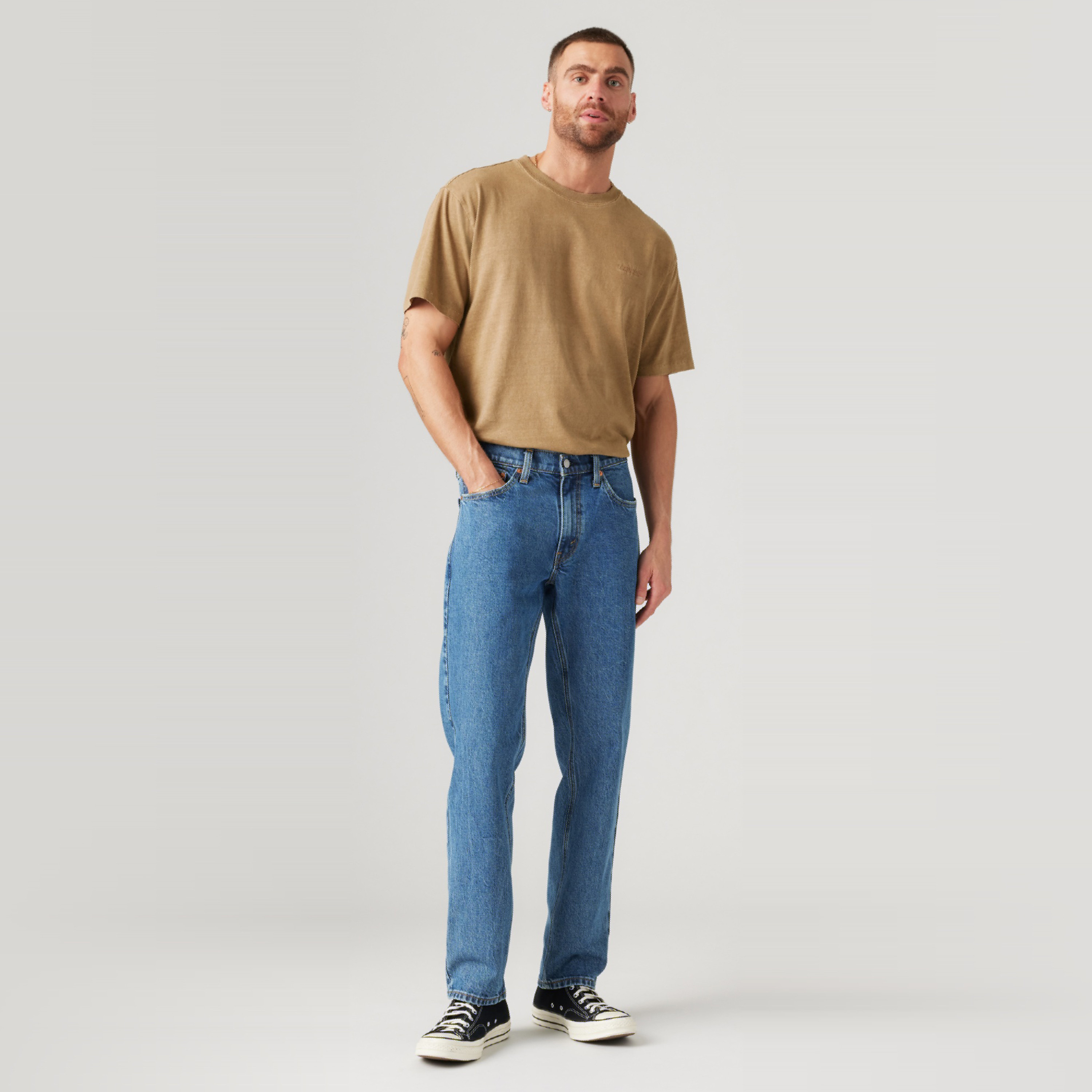 بنطال جينز رجالي Levi's 541 مدبب باللون النيلي و5 جيوب-men-clothing-bottoms-jeans-image-2