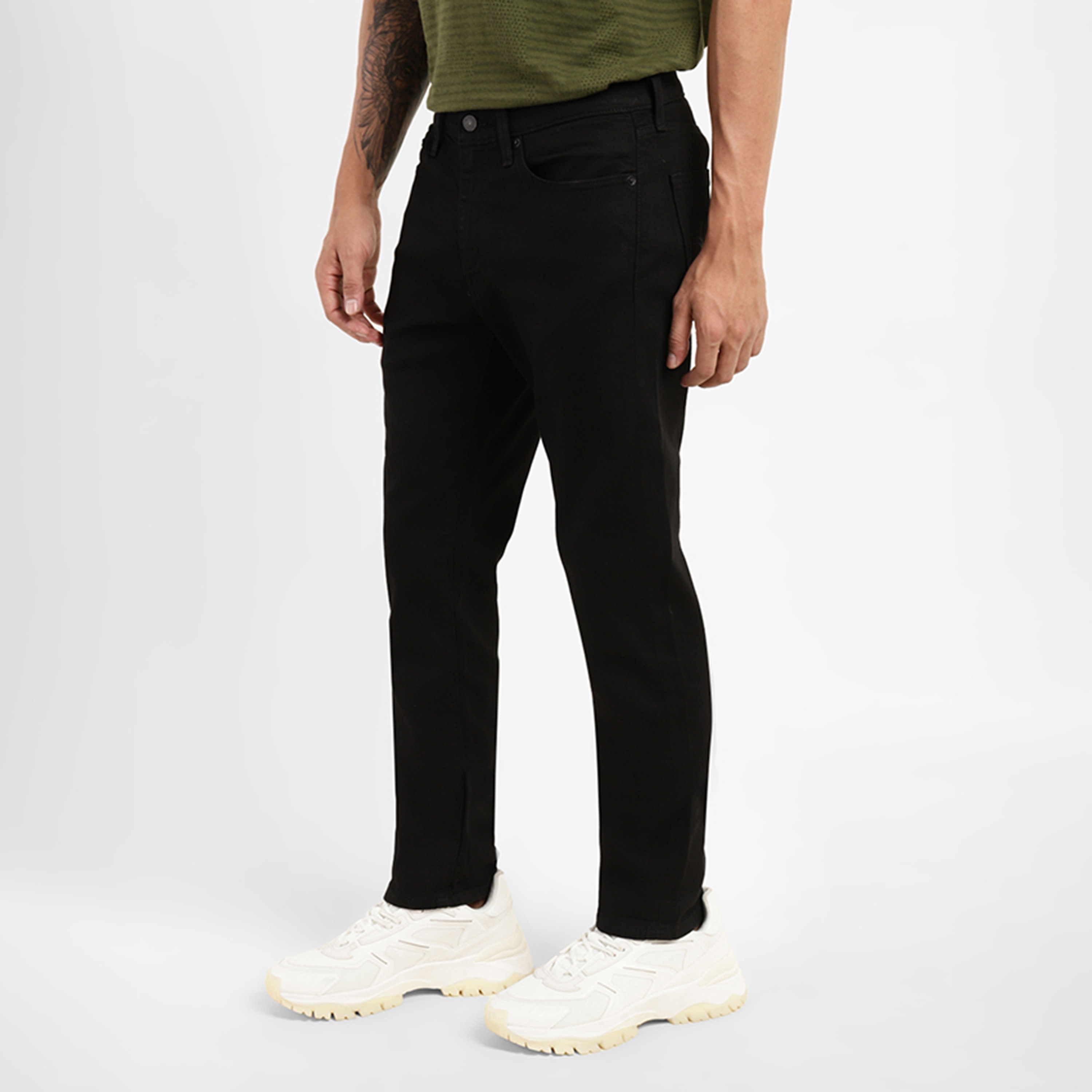 بنطال جينز من ليفايز 511 بلون اسود ذو سلیم فت وجيب متوسط الارتفاع-men-clothing-bottoms-jeans-image-2
