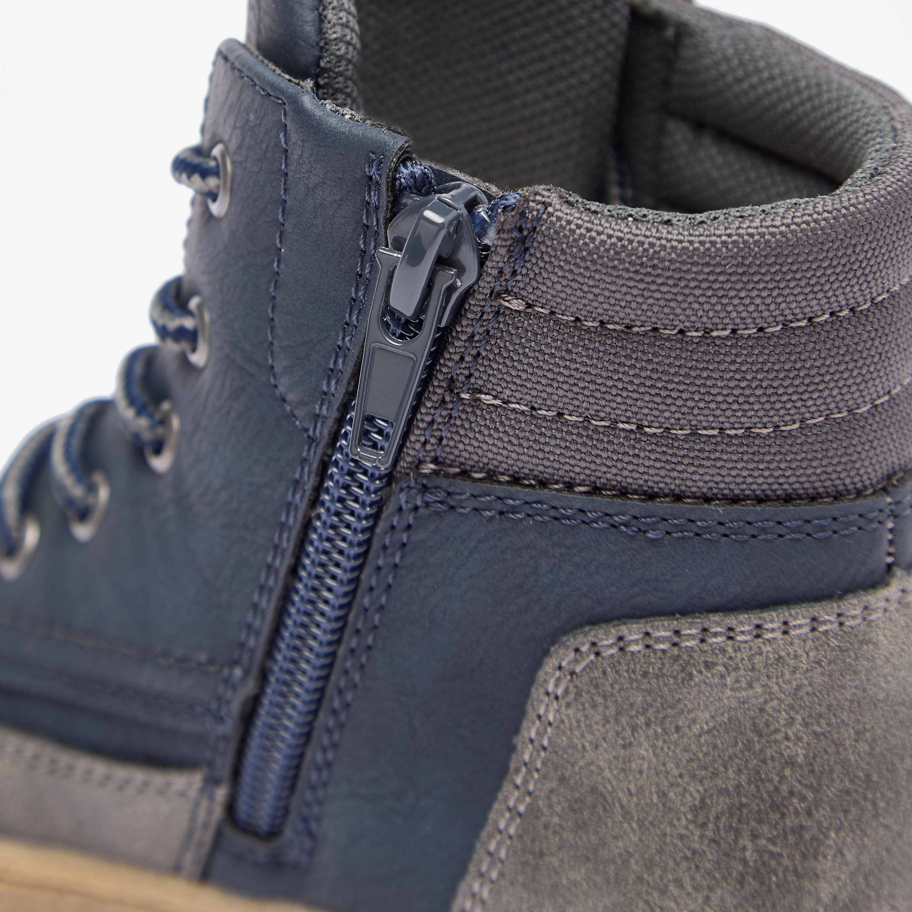Juniors Panelled Low Ankle Boots with Lace Detail and Zip Closure-boys-shoes-boots-image-9