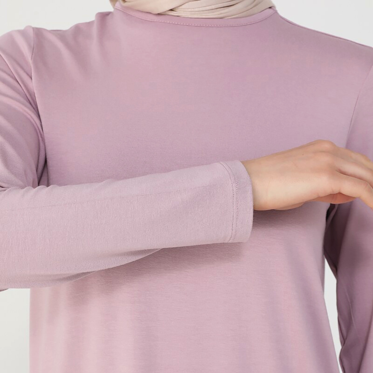 Modanisa Women Pink Solid Crew Neck Tunic-women-clothing-shirtsandblouses-blouses-image-6