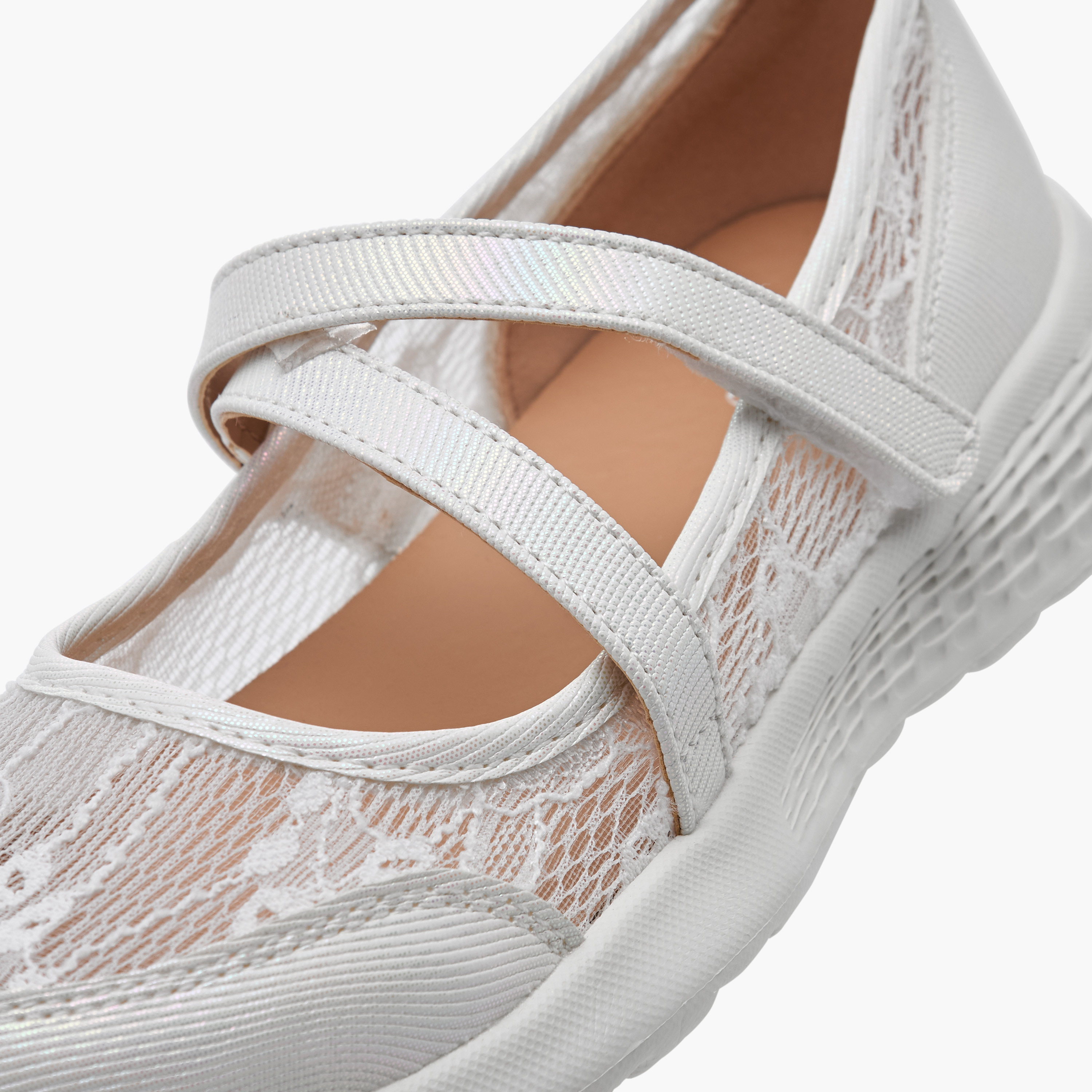 حذاء ماري جين بدانتيل مع شريط إغلاق من ليتل ميسي-girls-shoes-maryjanes-image-4