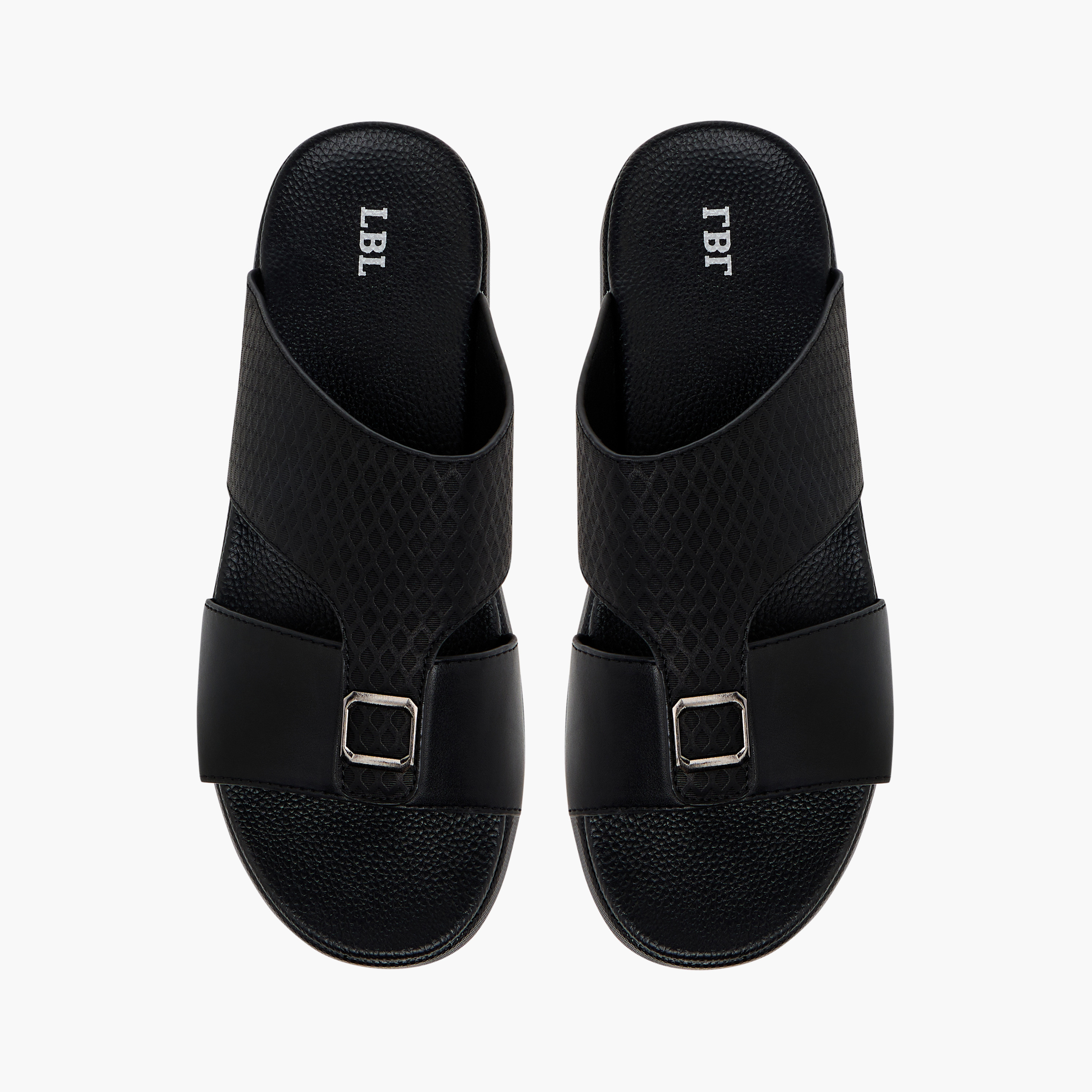 صندل مريح سهل الارتداء بارز الملمس بتفاصيل ميتاليك من إل بي إل من شو إكسبريس-men-shoes-sandals-image-1