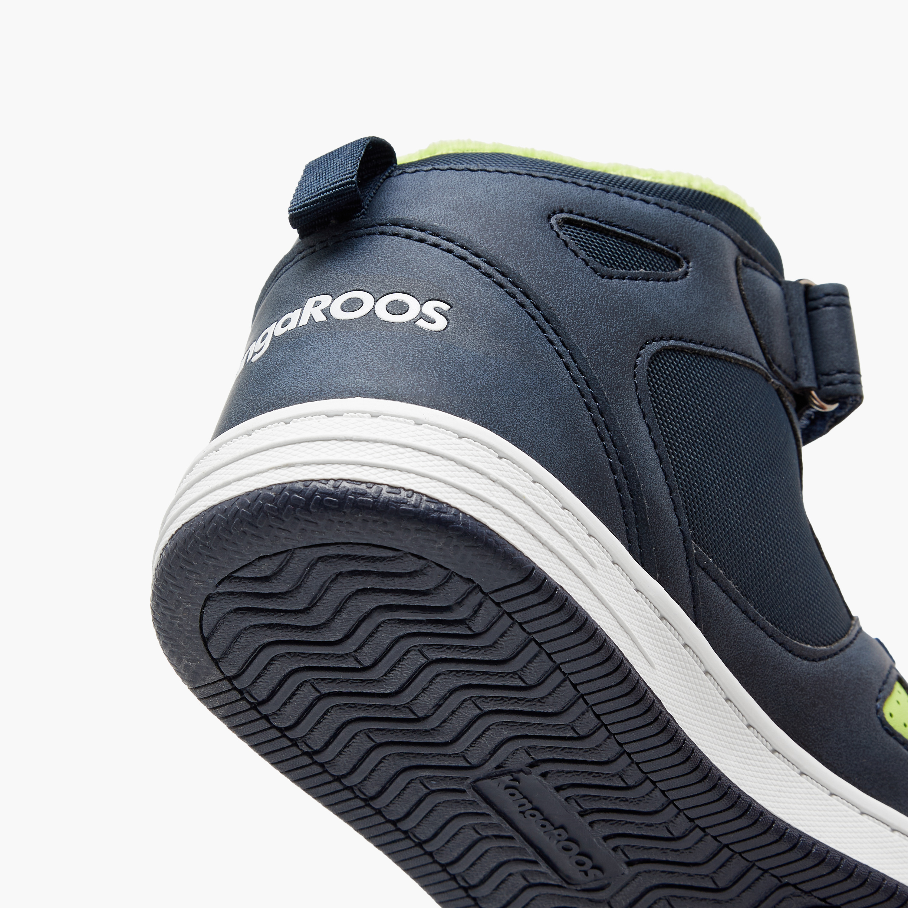 حذاء سنيكرز عالي بشريط إغلاق لاصق للأولاد من كانغاروز-boys-shoes-sneakers-image-20