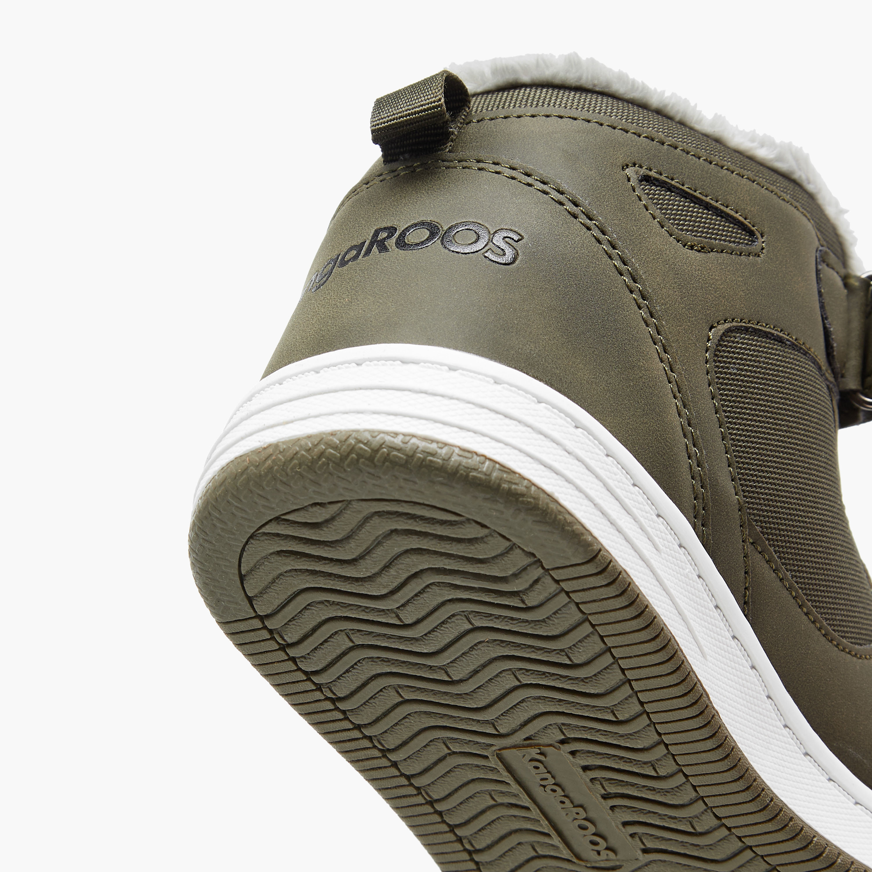 حذاء سنيكرز عالي بشريط إغلاق لاصق للأولاد من كانغاروز-boys-shoes-sneakers-image-25