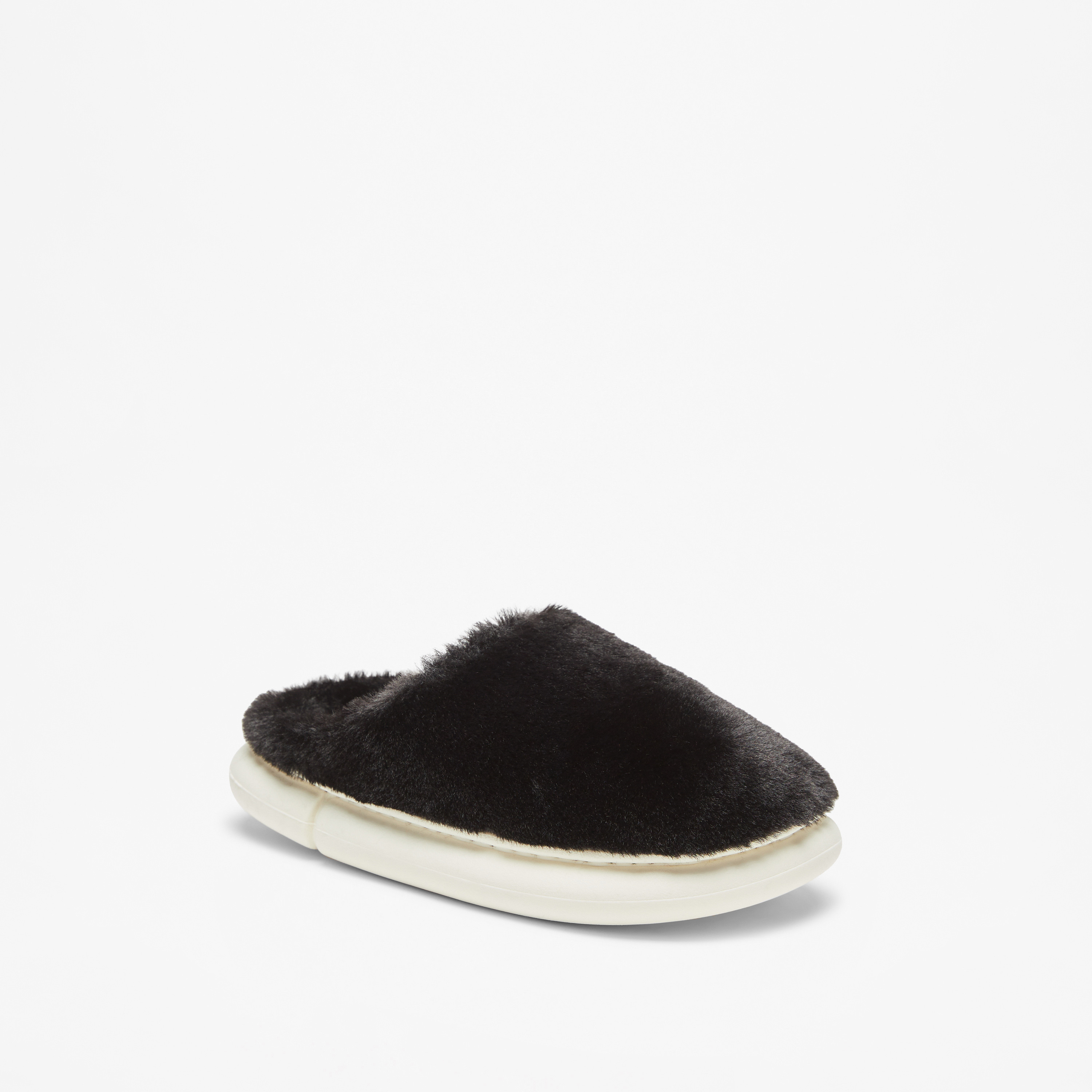 حذاء ميول لغرفة النوم سهل الارتداء من الفرو الصناعي من لو كونفورت-women-shoes-bedroomslippers-image-2