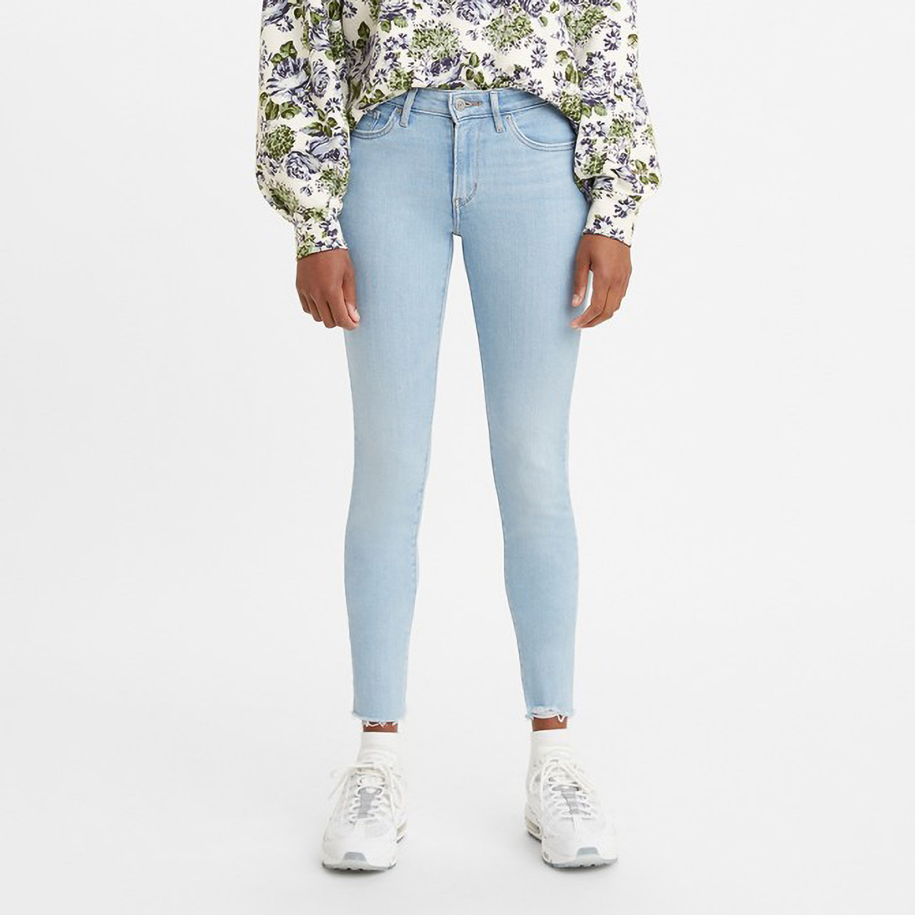 بنطال جينز من ليفايز بلون ازرق ذو اسكيني فت وجيب متوسط الارتفاع-women-clothing-bottoms-jeans-image-1