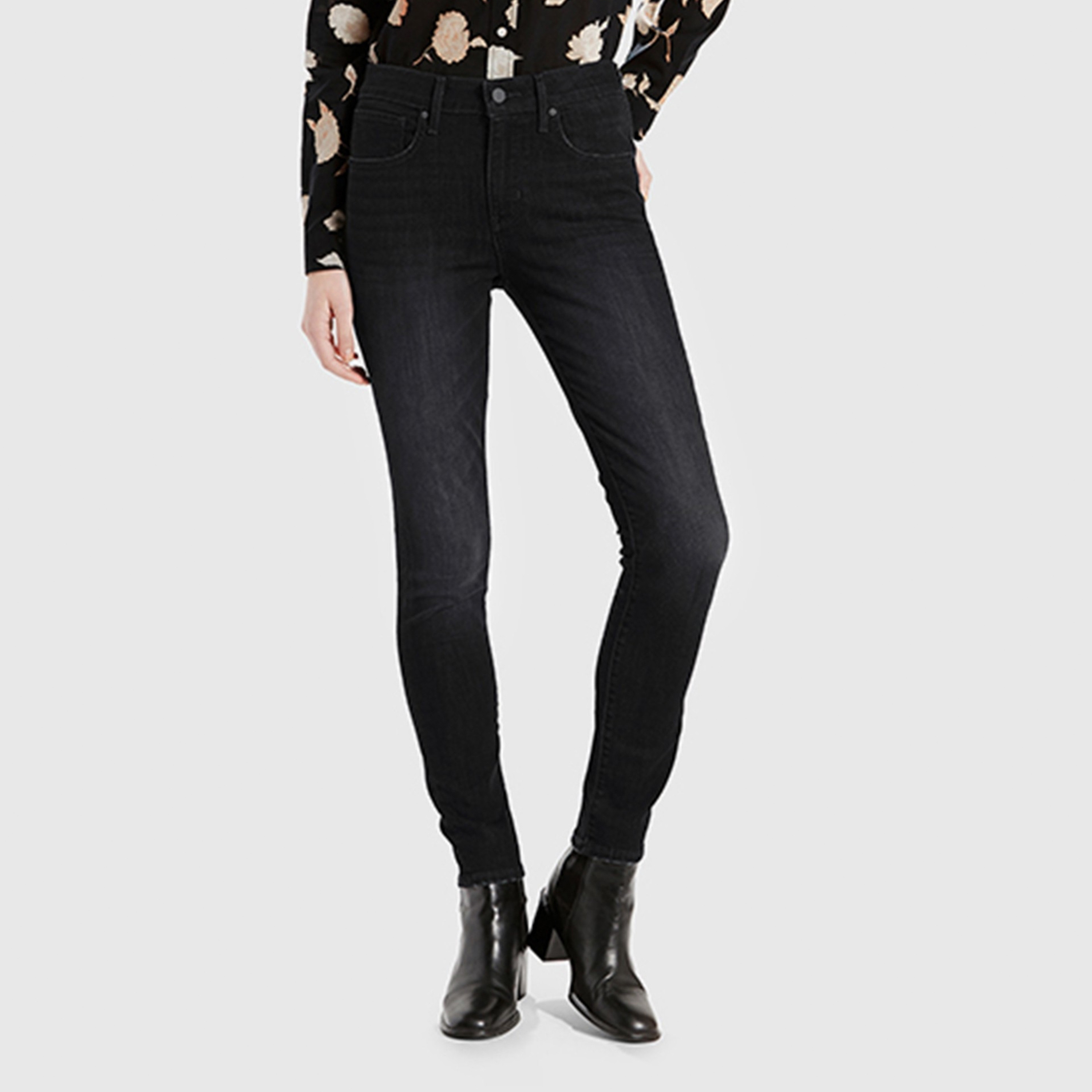  جينز نسائي 721 بقصة ضيقة أسود بخمسة جيوب من ليفايس-women-clothing-bottoms-jeans-image-1