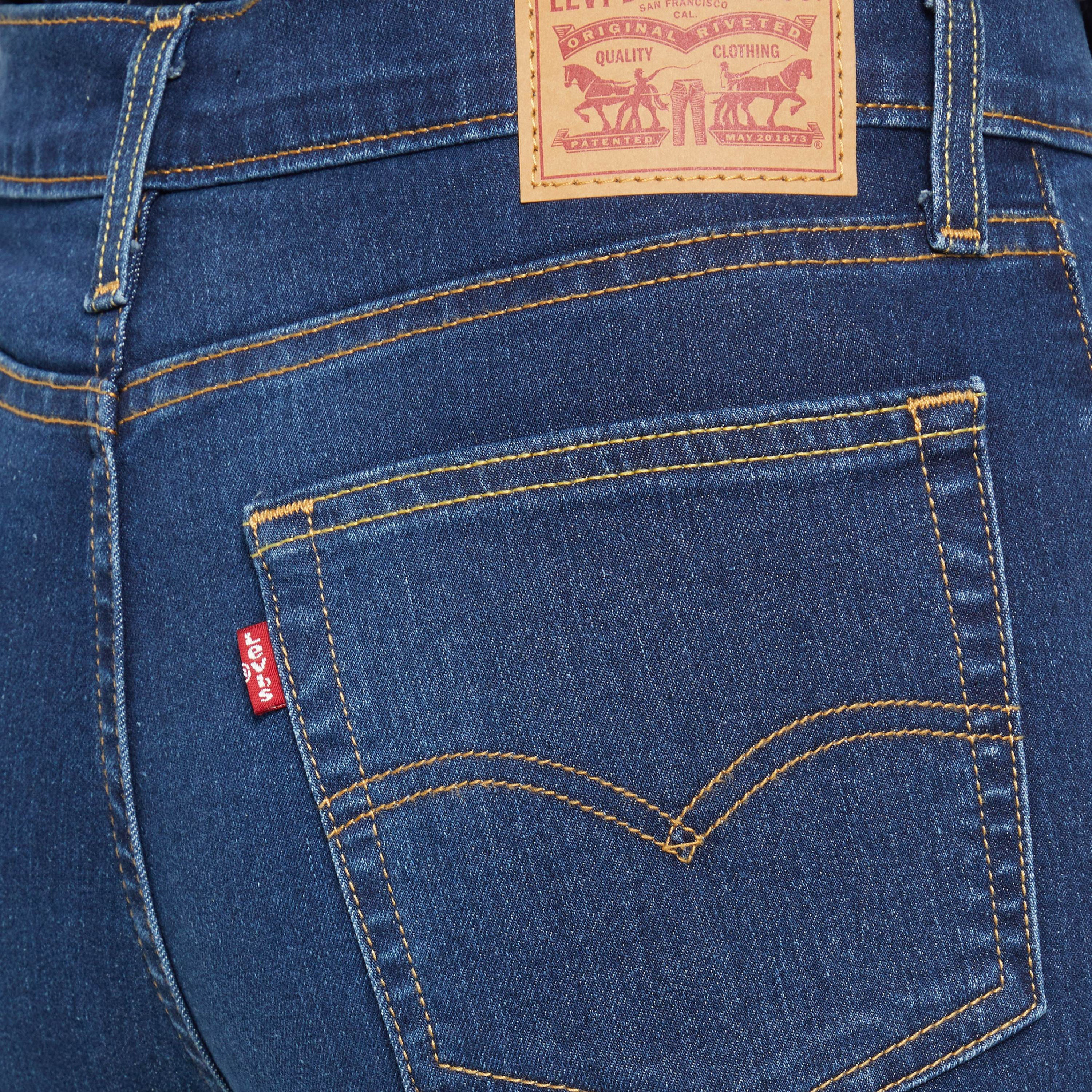 بنطال جينز Levi's 724 ذو قصة مستقيمة باللون الأزرق و5 جيوب للنساء، درزة داخلية 32-women-clothing-bottoms-jeans-image-4