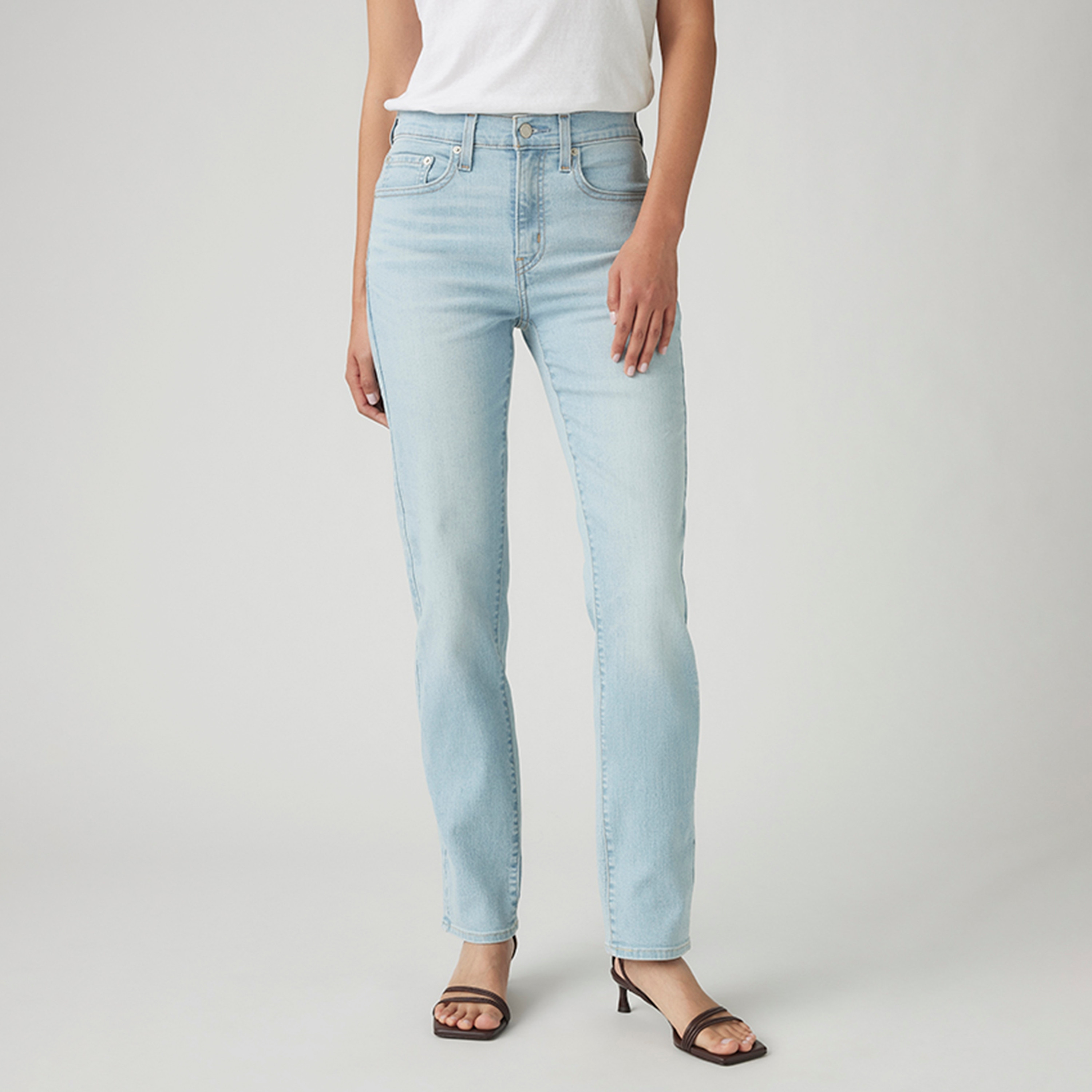 بنطلون جينز نسائي 724 بقصة مستقيمة وخمسة جيوب باللون الأزرق، مقاس 30 من ليفايس-women-clothing-bottoms-jeans-image-1