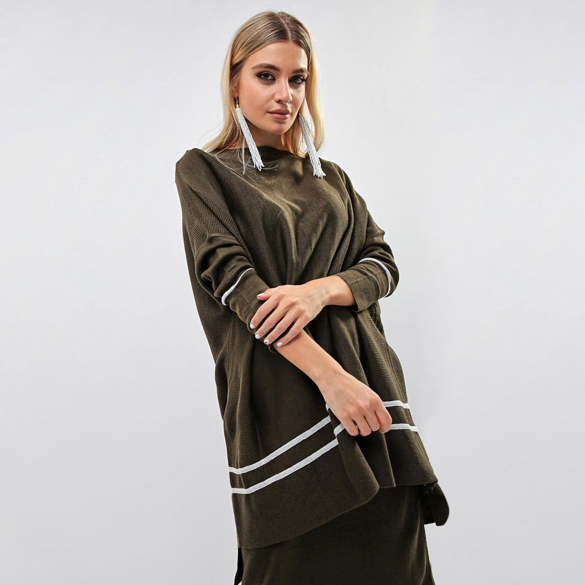 بلوزة طويلة مخططة بأكمام طويلة من أنوتاه-women-clothing-shirtsandblouses-blouses-image-1