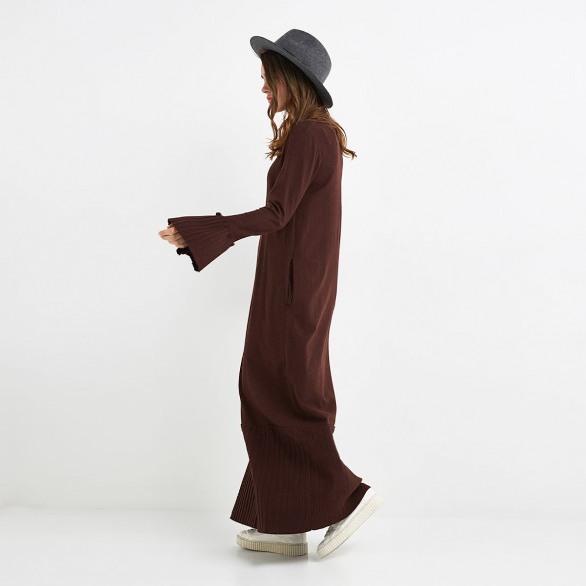 فستان طويل سادة بياقة مستديرة وأكمام طويلة من أنوتاه-women-clothing-dresses-image-2