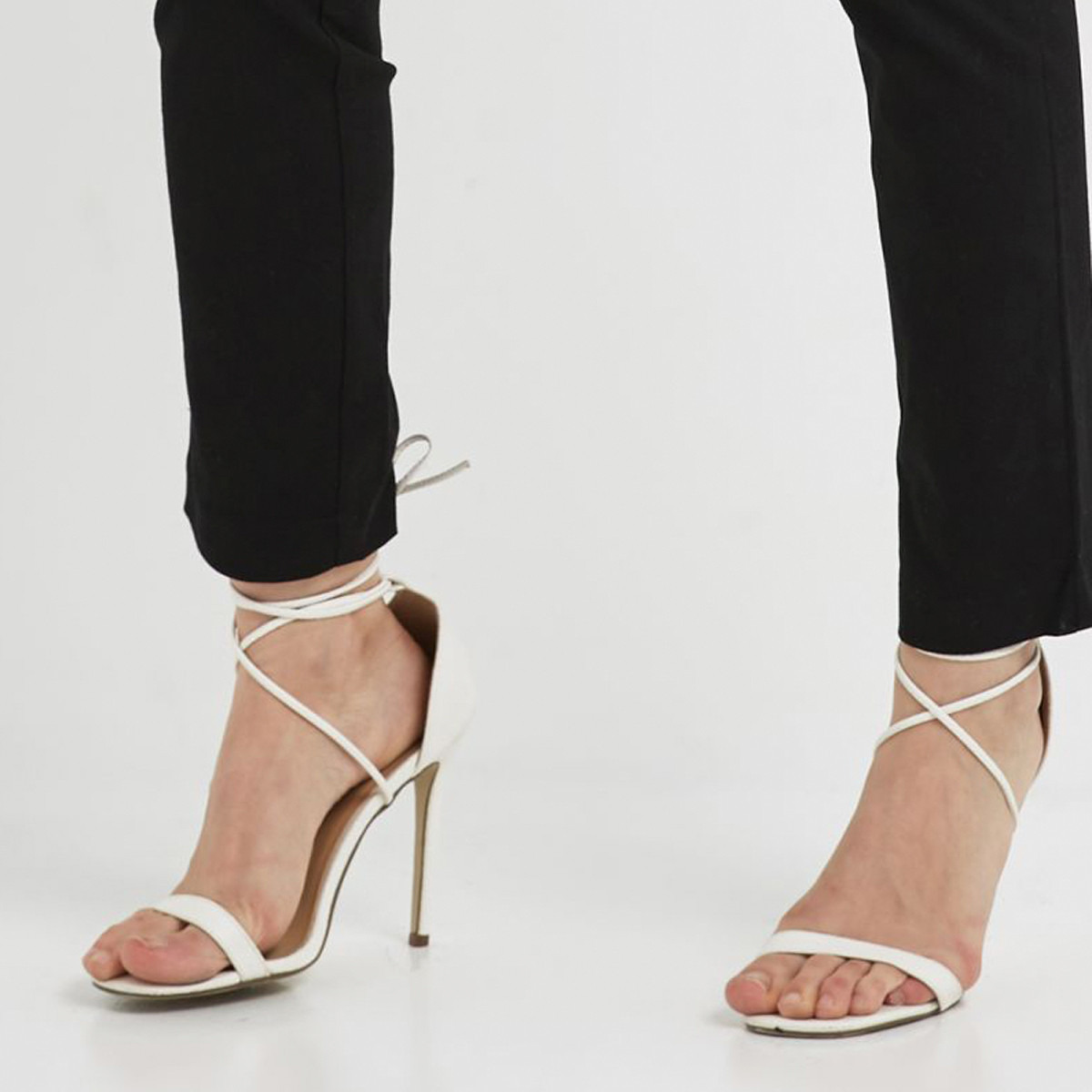 بنطلون سادة بخصر متوسط الارتفاع وجيوب من أنوتاه-women-clothing-bottoms-trousers-image-3