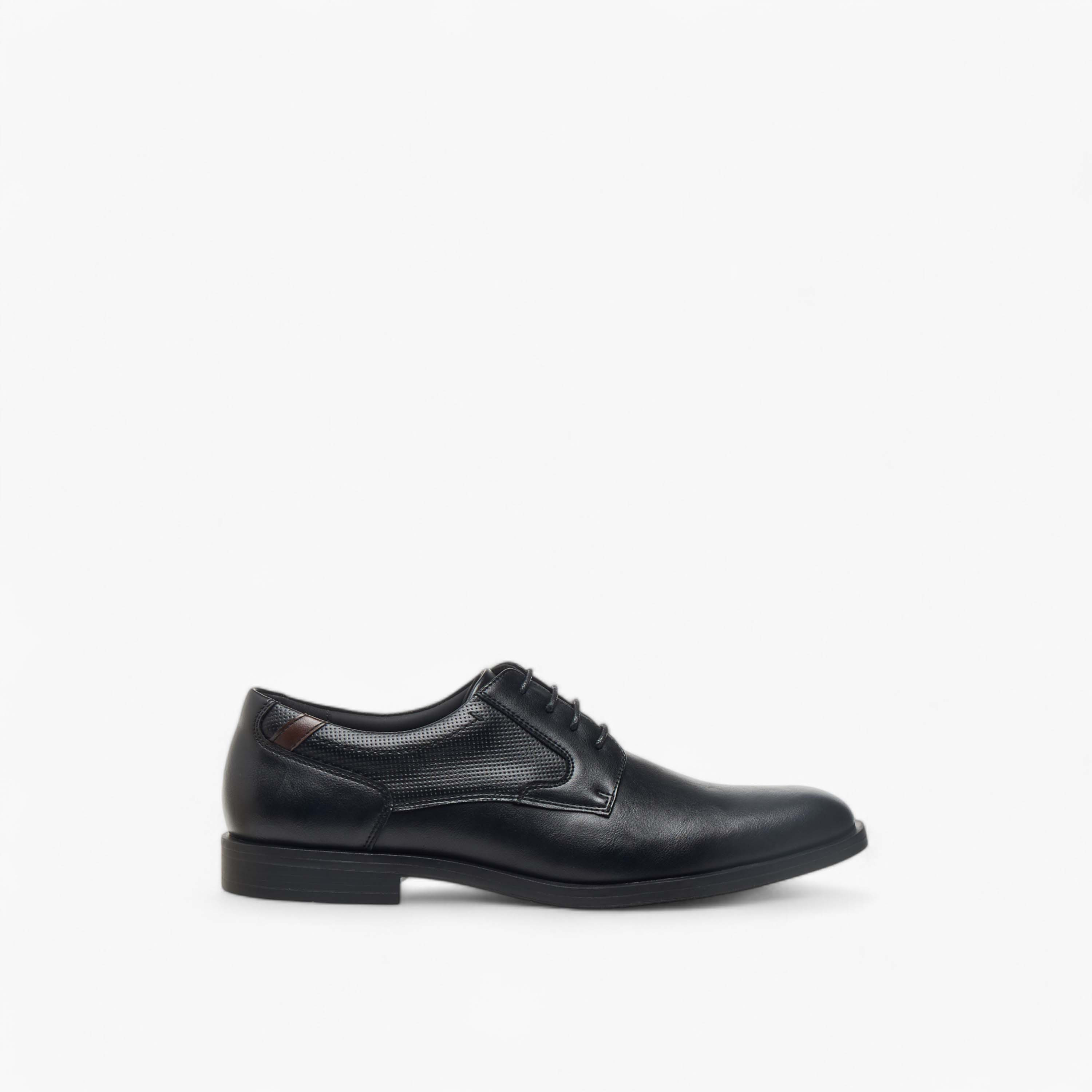 حذاء ديربي بارز الملمس برباط إغلاق من إل بي إل من شو إكسبريس-men-shoes-formalshoes-image-3
