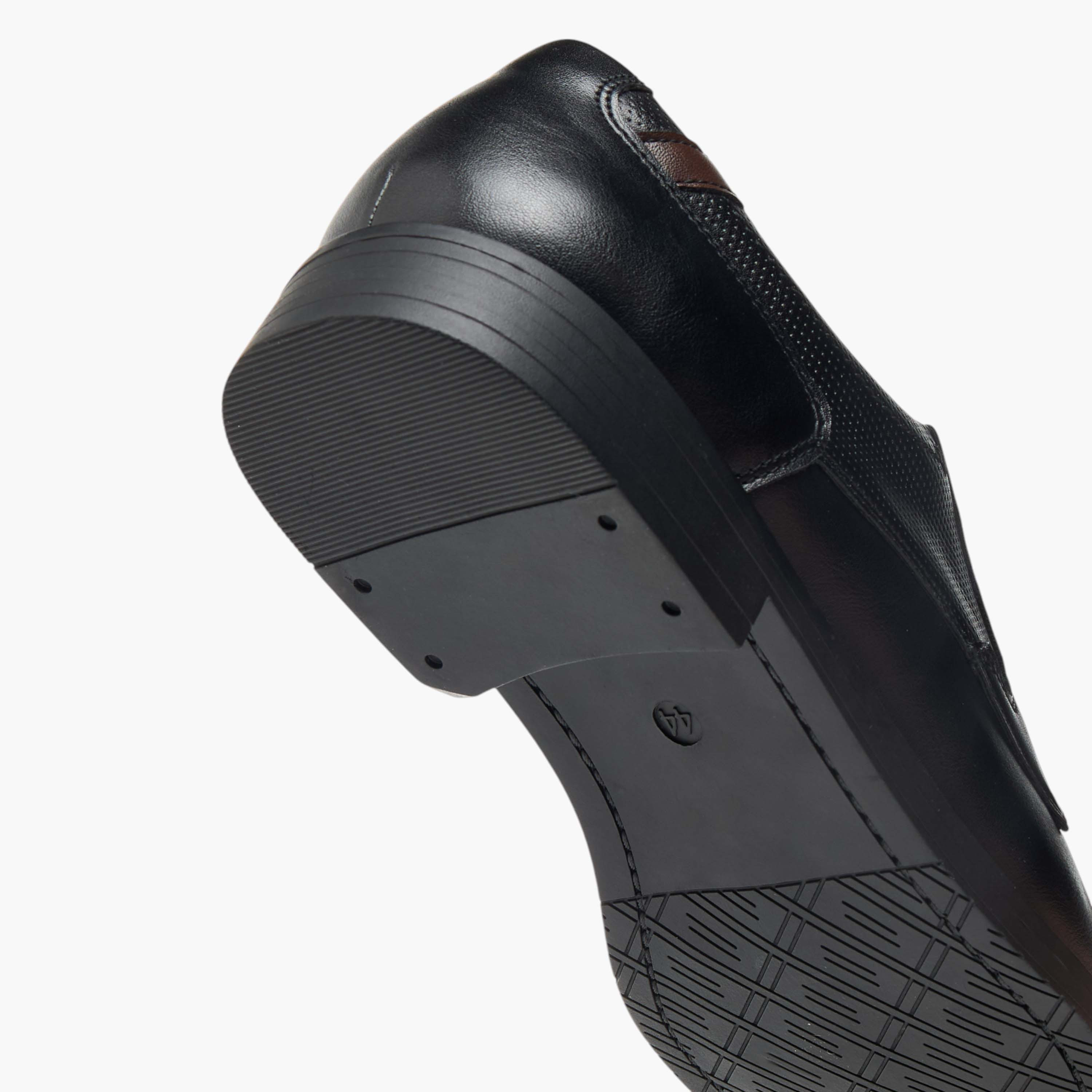 حذاء ديربي بارز الملمس برباط إغلاق من إل بي إل من شو إكسبريس-men-shoes-formalshoes-image-5