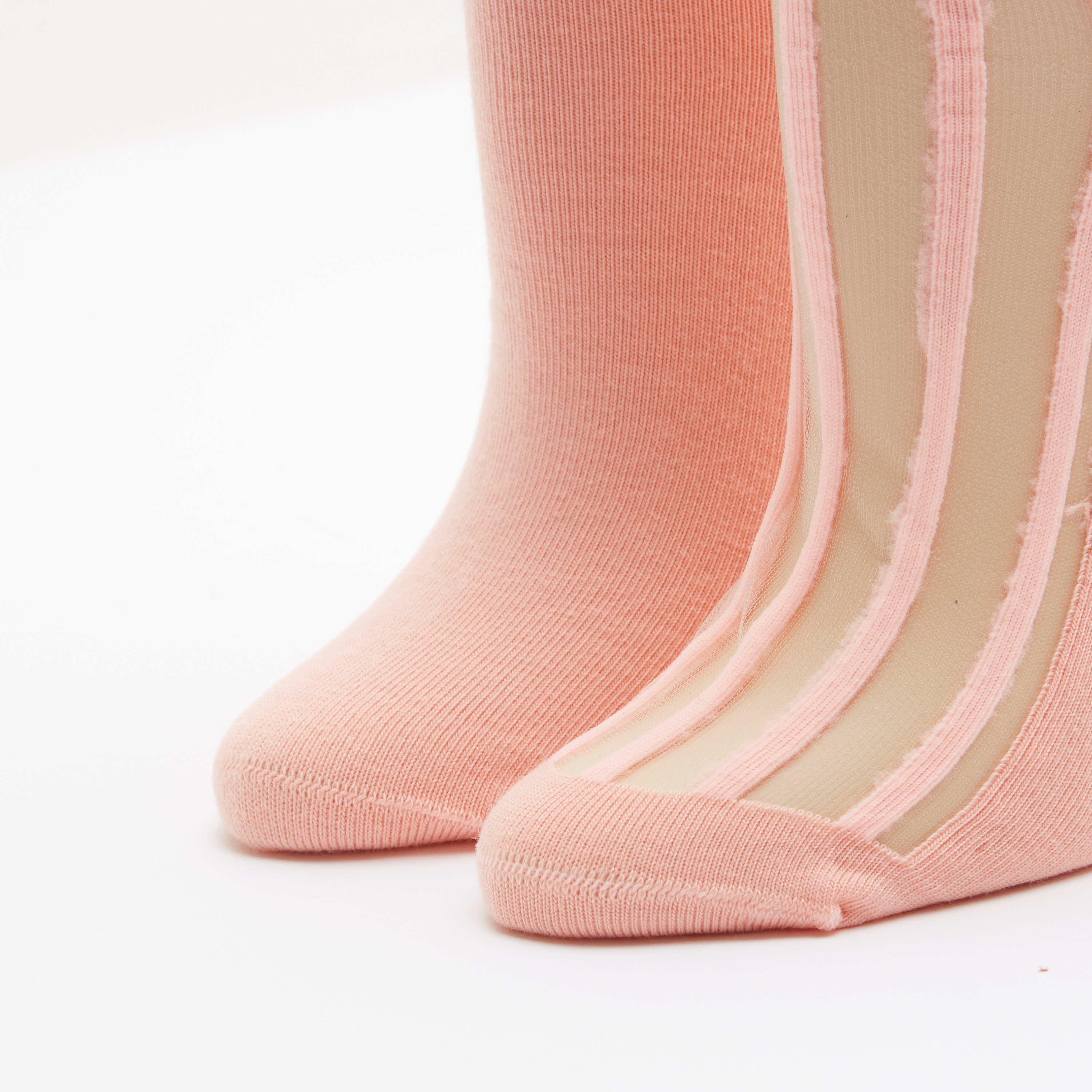 جوارب رياضية بطول متوسط من بوما - طقم من زوجين-women-socksandstockings-image-3