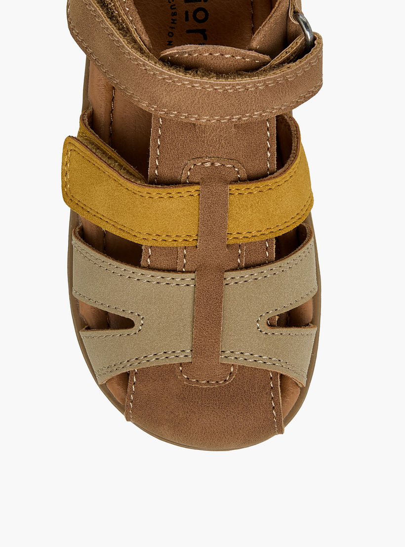 صندل بشريط إغلاق لاصق للأولاد من جونيورز-boys-shoes-sandals-image-3