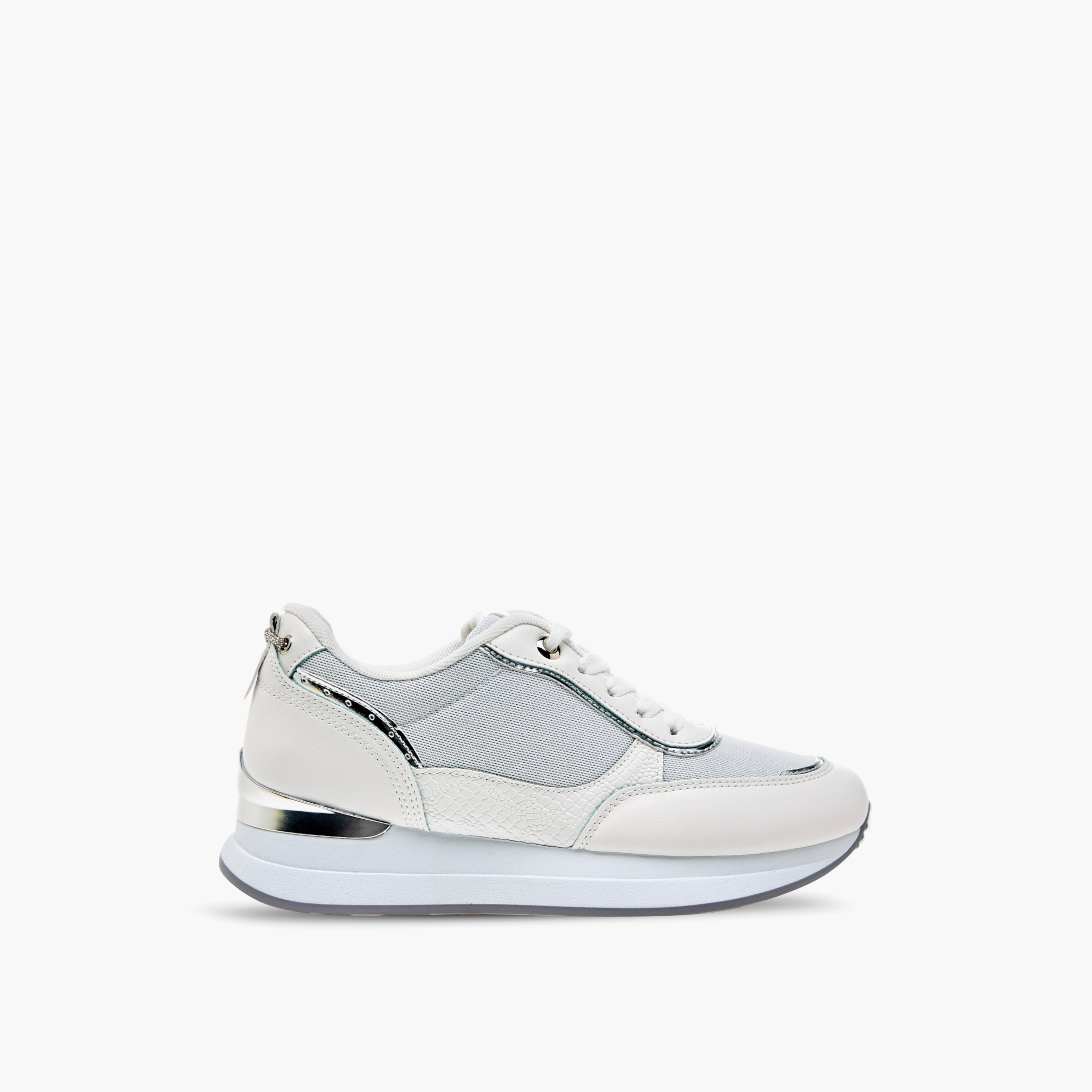 حذاء سنيكرز برباط إغلاق من فلورا بيلا-women-shoes-sneakers-image-3