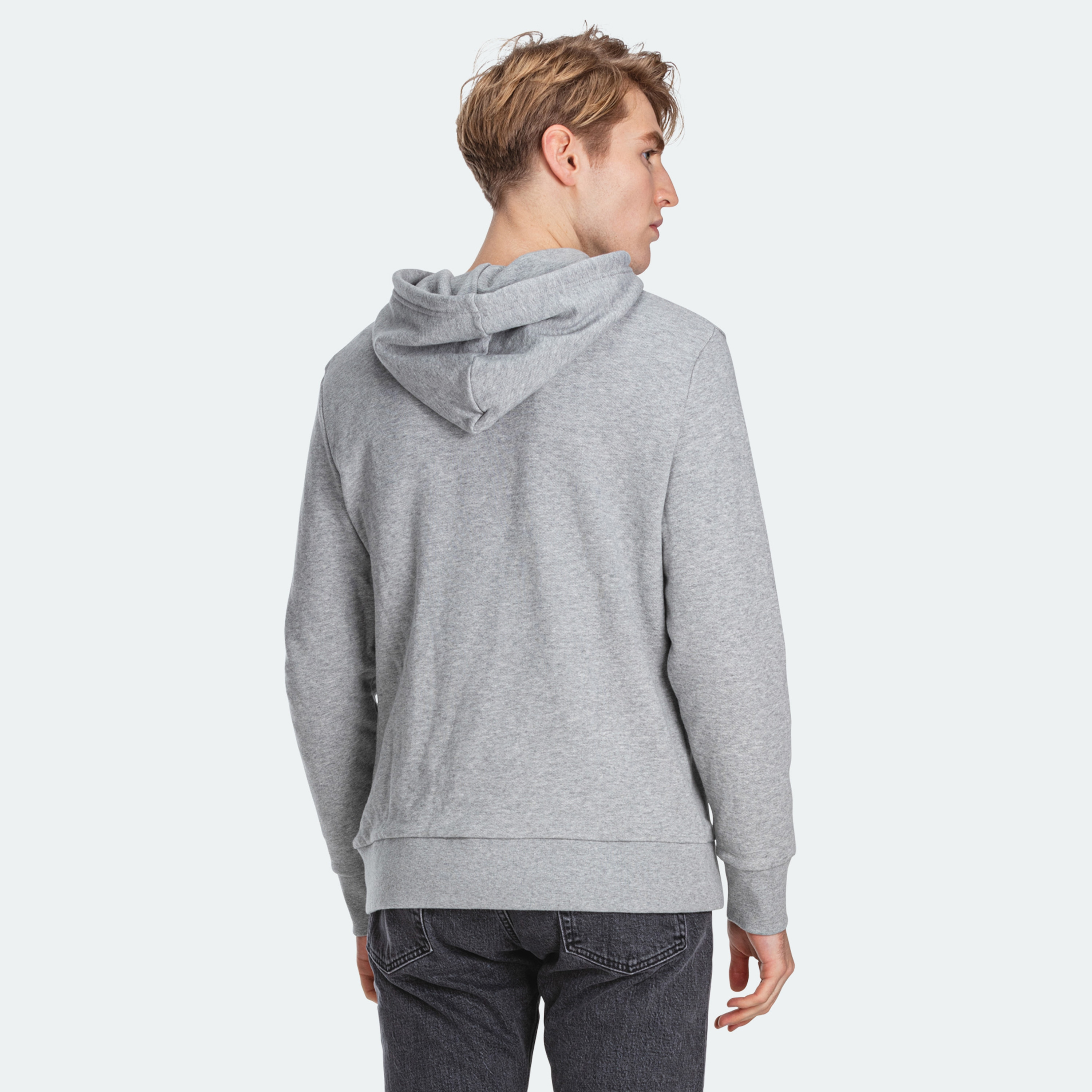 هودي من ليفايز مع شعار بأكمام طويلة مع جيب كانغارو-men-winterwear-hoodiesandsweatshirts-image-3