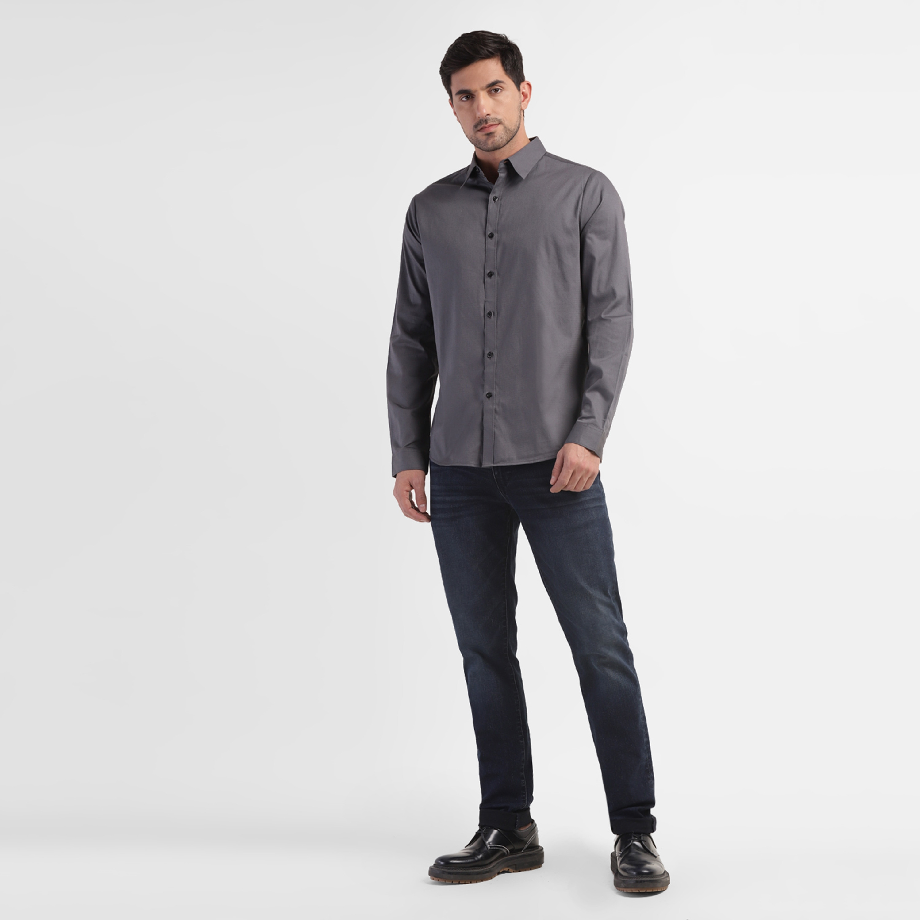 Levi's Plain Spread Collar Long Sleeves Shirt-men-clothing-shirts-image-2