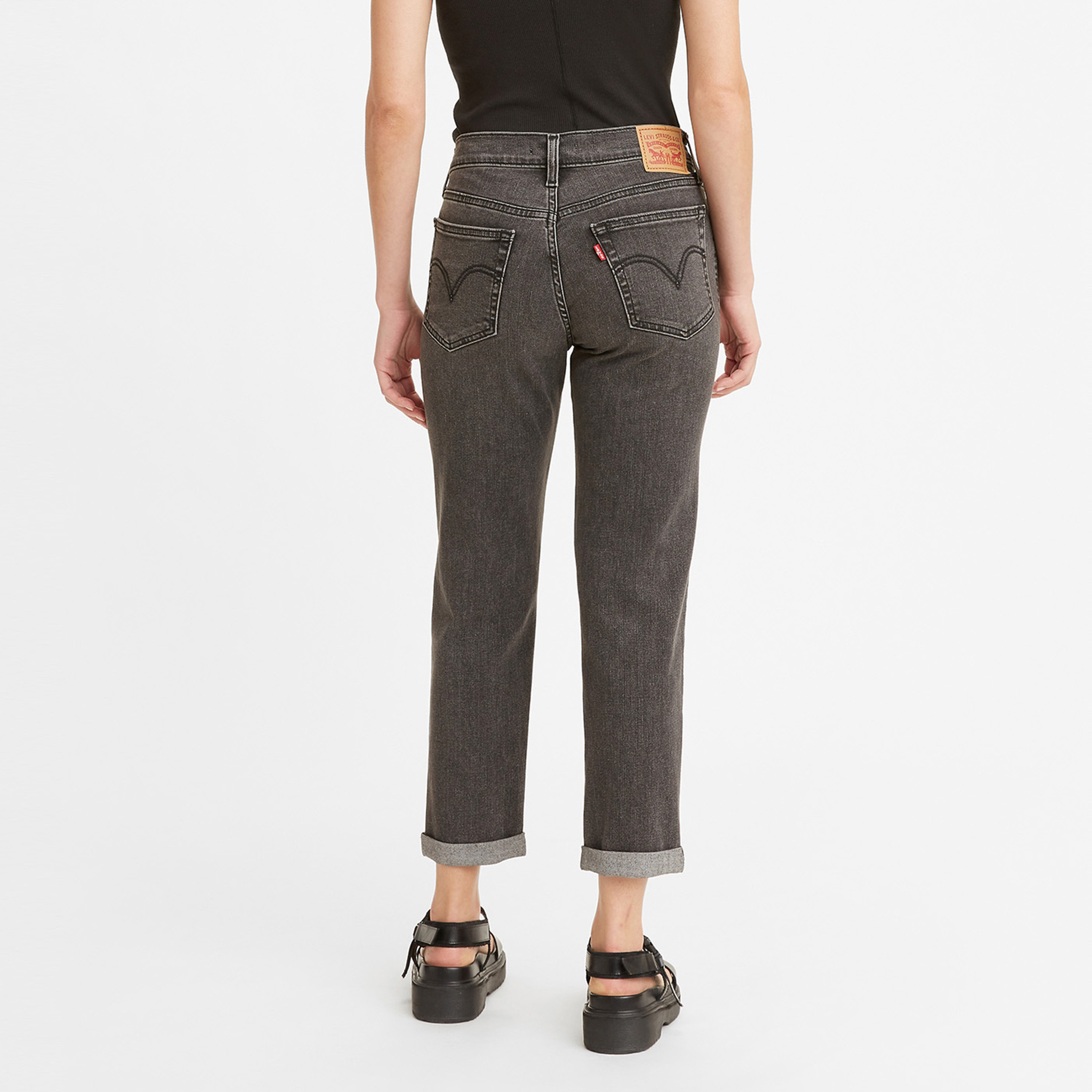 بنطال جينز من ليفايز ذو بوي فريند فت وجيب متوسط الارتفاع-women-clothing-bottoms-jeans-image-3