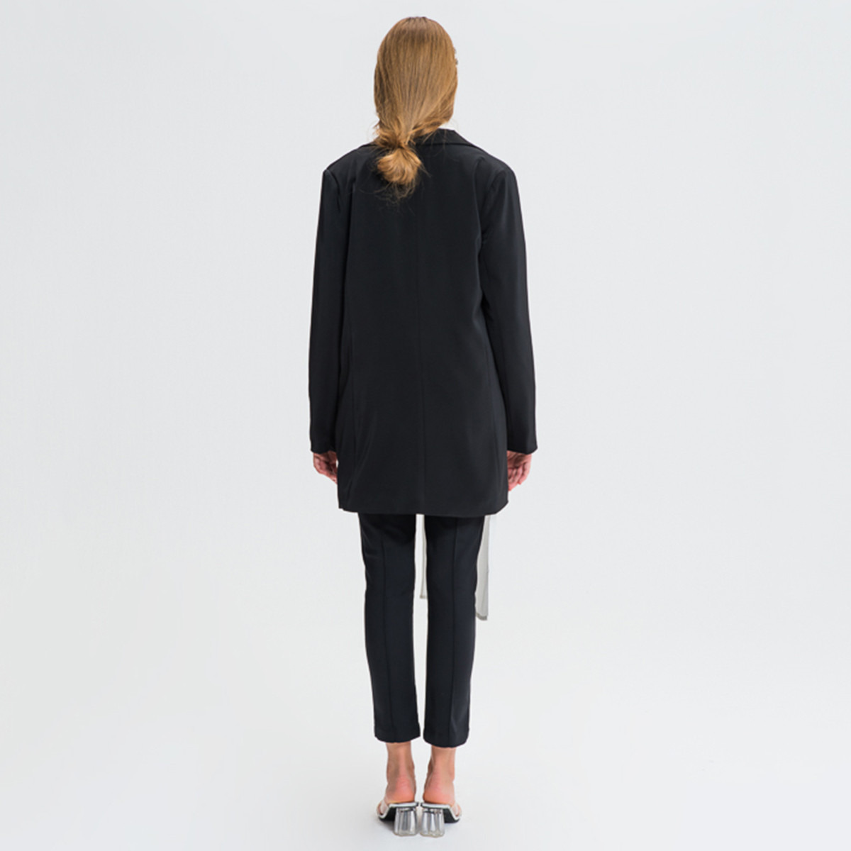 Anotah Solid Blazer with Long Sleeves and Notched Lapels-women-clothing-coatsandjackets-blazers-image-3