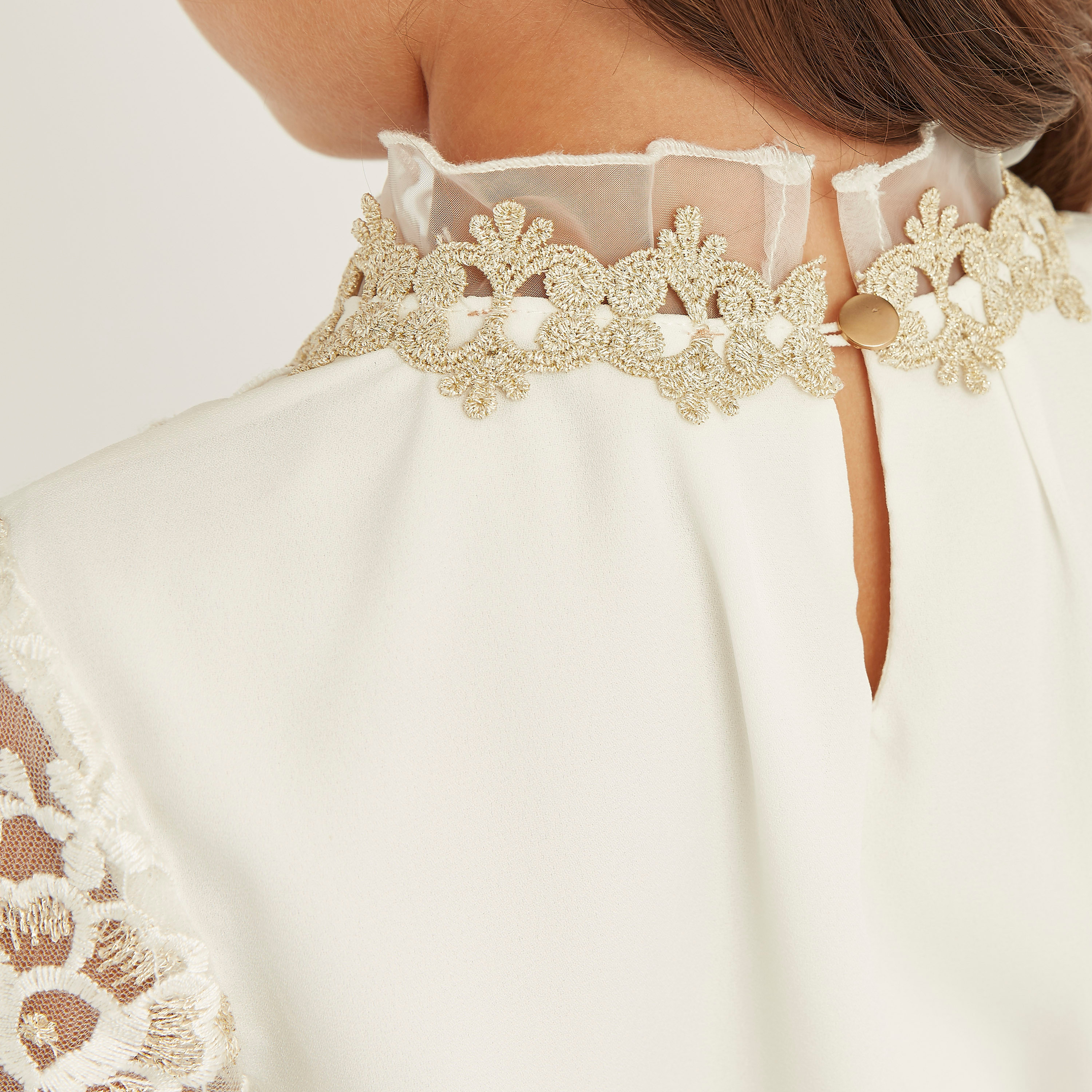 بلوزة مطرزة بياقة عالية وأكمام طويلة من أنوتاه-girls-clothing-blousesandshirts-image-5