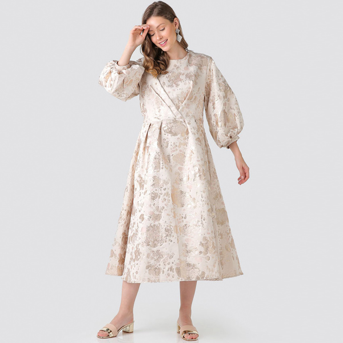 فستان إيه لاين ميدي بارز الملمس بأكمام منتفخة من أنوتاه-women-clothing-dresses-image-1
