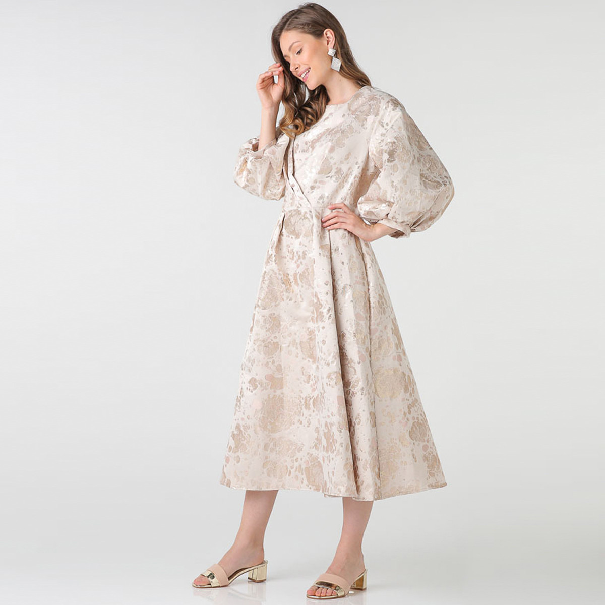 Anotah Textured Midi A-line Dress with Balloon Sleeves-women-clothing-dresses-image-2