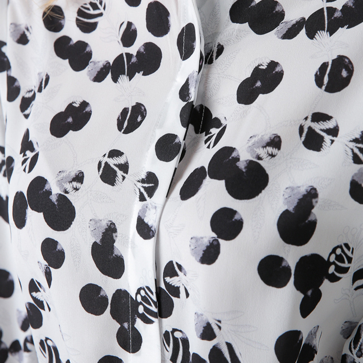 تونيك بطبعات وياقة ماندارين وأربطة من أنوتاه-women-clothing-shirtsandblouses-blouses-image-5