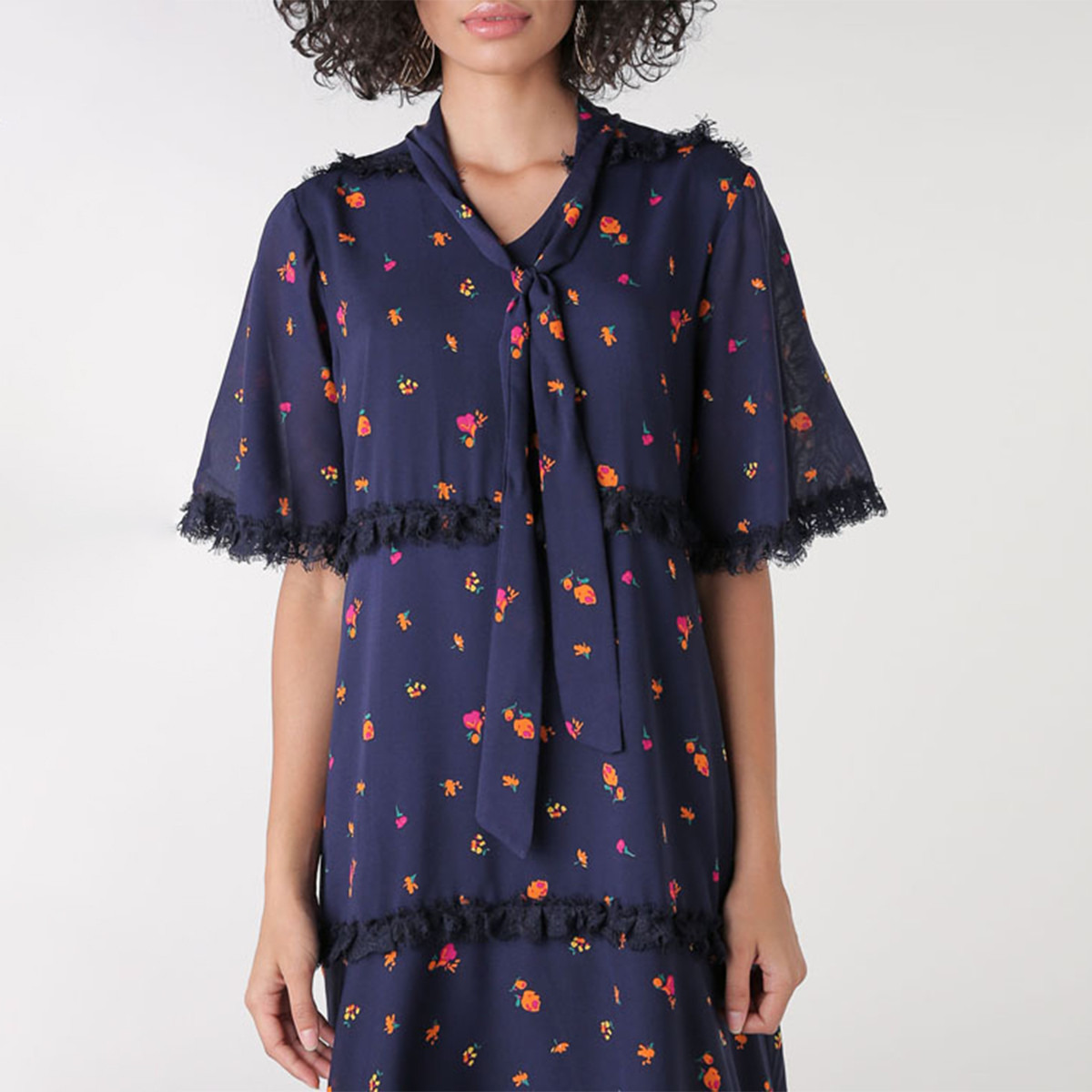 فستان إيه لاين بطبعات طويل بياقة v وأكمام قصيرة من أنوتاه-women-clothing-dresses-image-3