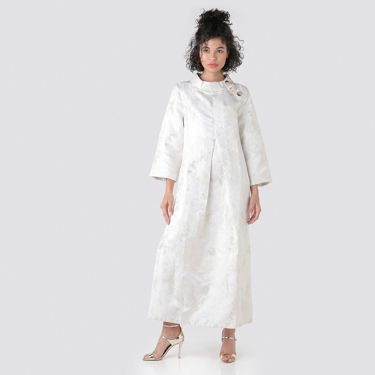 فستان طويل بياقة عالية وأكمام طويلة من أنوتاه-women-clothing-dresses-image-1
