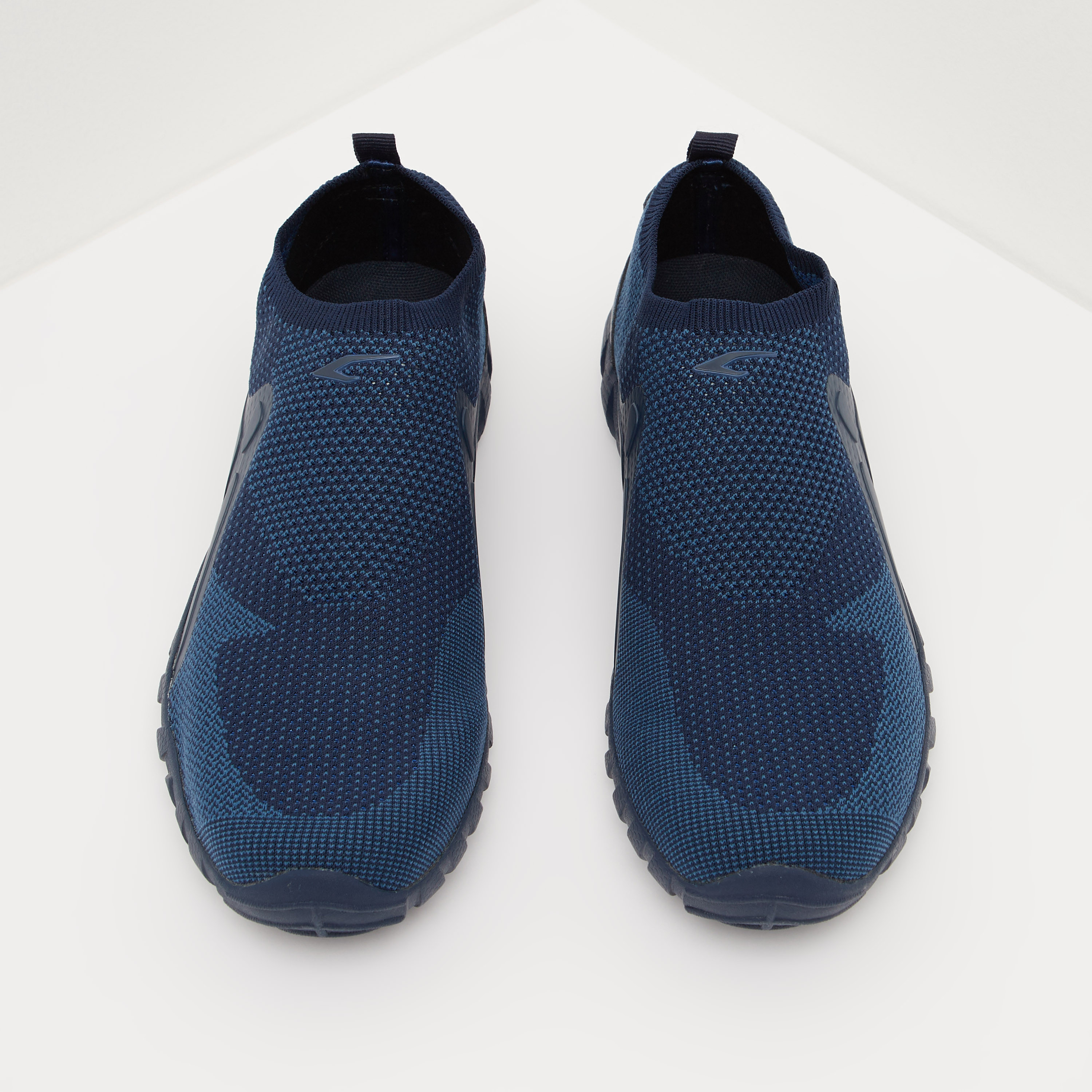 Dash Walking Shoes with Slip-On Closure - LITE-sports-men-shoes-image-3