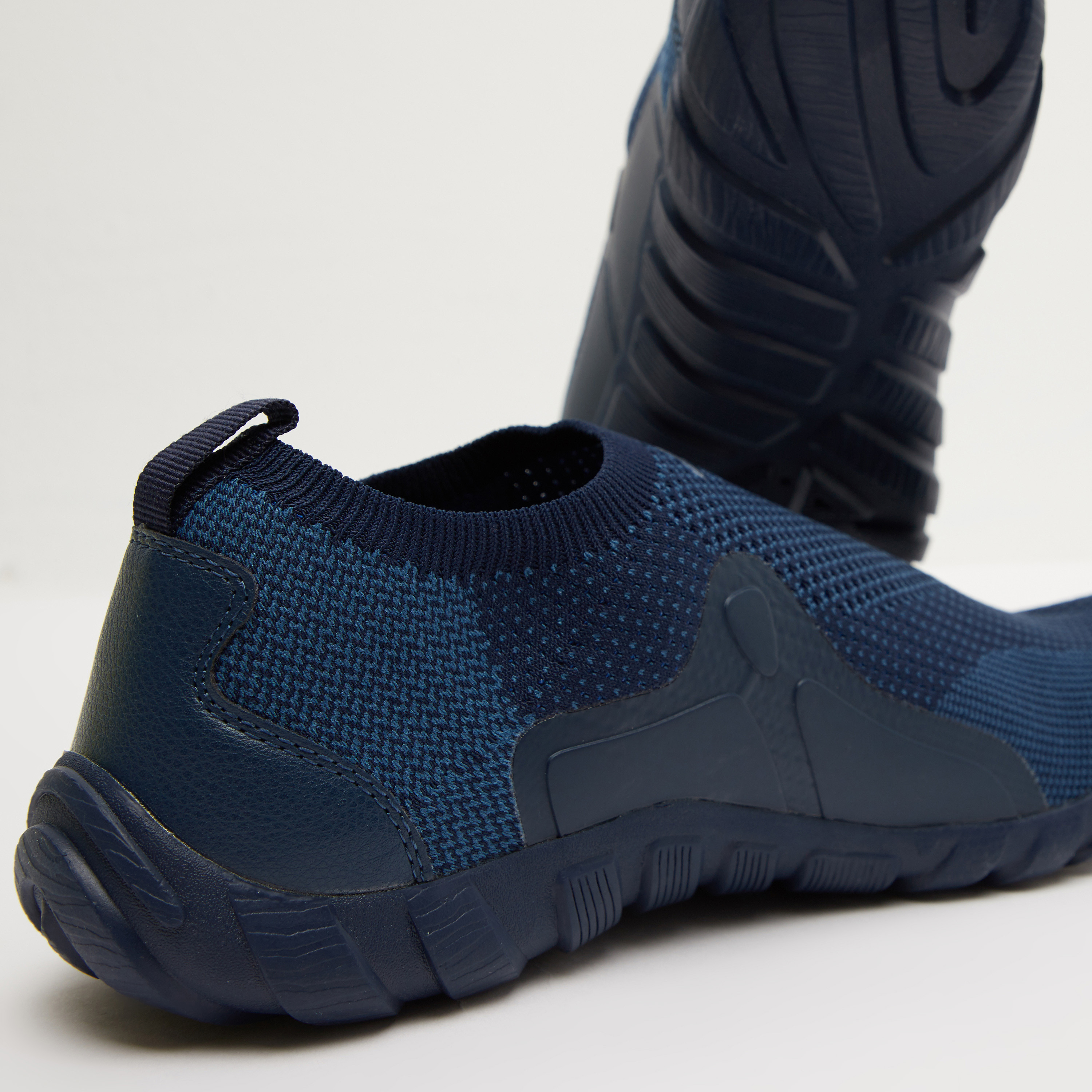 Dash Walking Shoes with Slip-On Closure - LITE-sports-men-shoes-image-6
