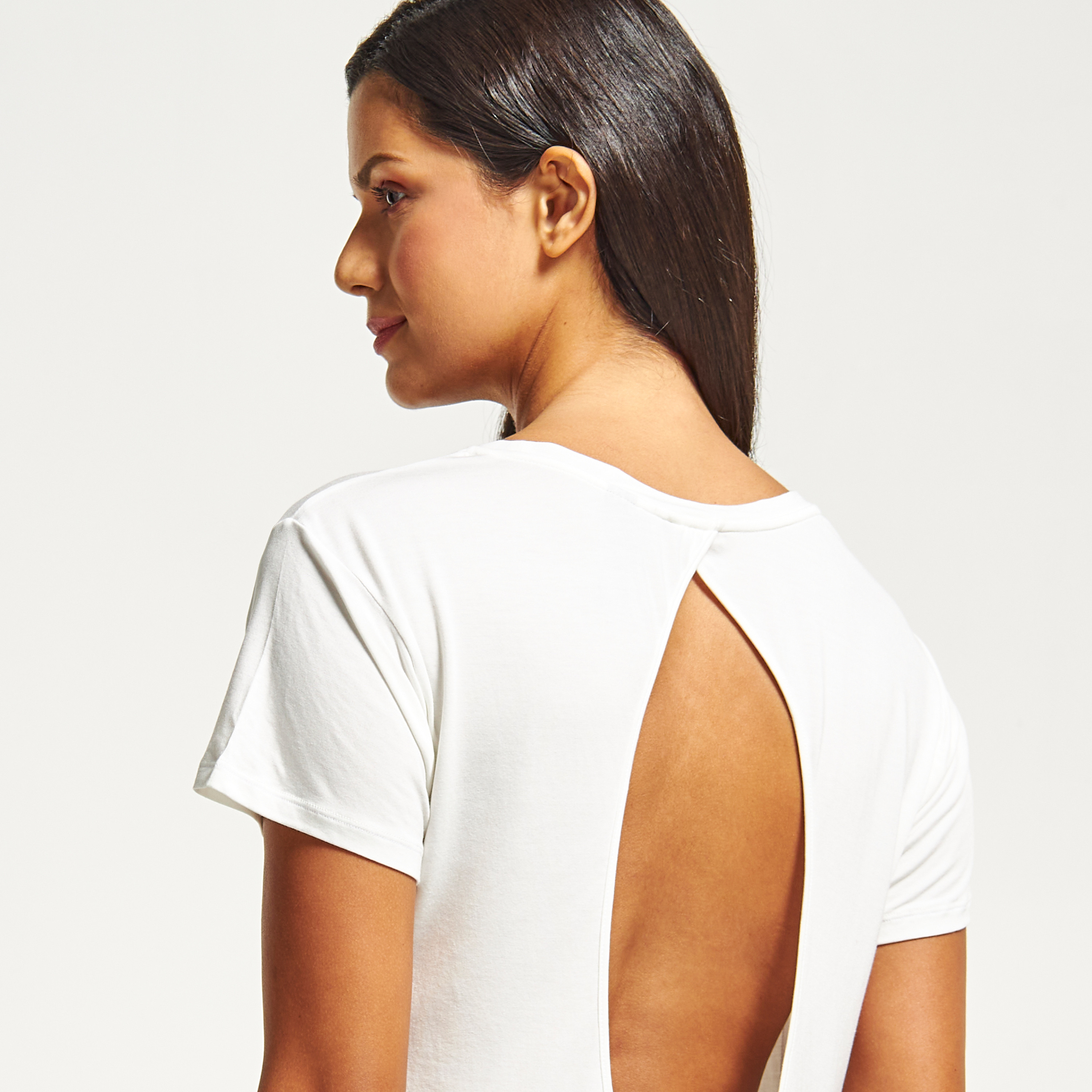 La Senza Solid T-shirt with Cutout Detail and Short Sleeves-women-clothing-nightwear-pyjamas-tops-image-4