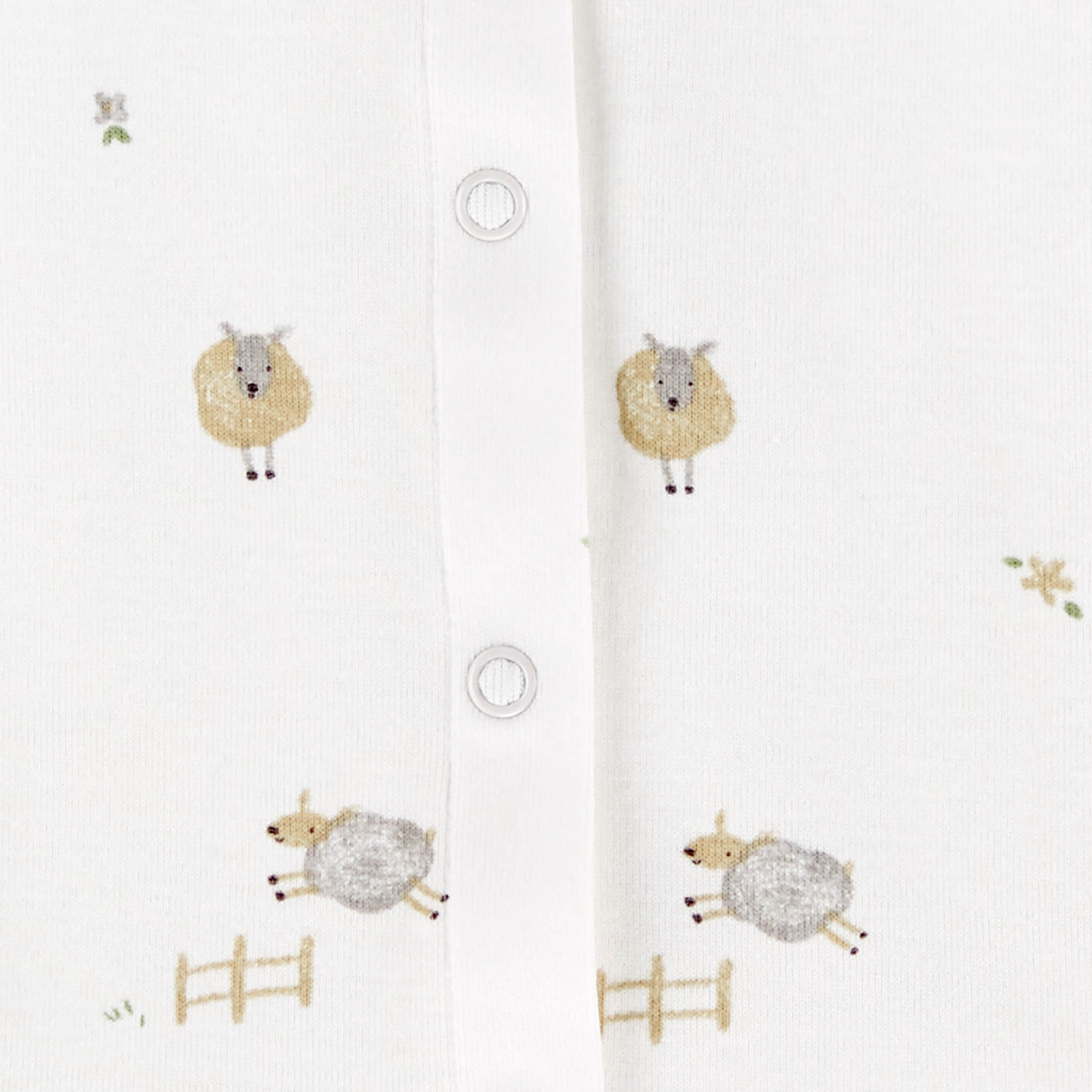 فستان نوم مع كاب وجوارب بطبعة من كارترز - طقم 3 قطع-baby-girls-clothing-setsandcoords-image-3