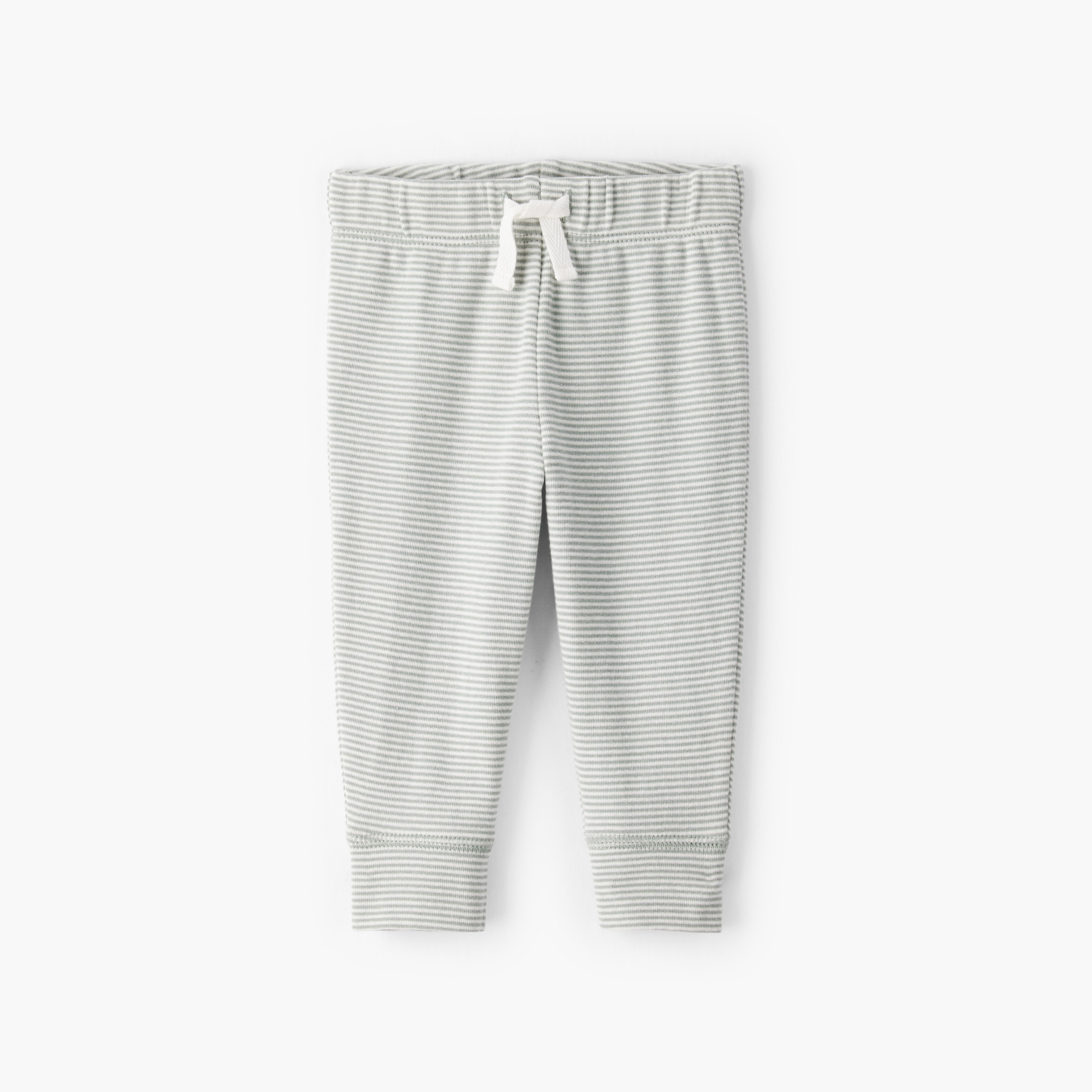 5 قطع من بلوزة بأكمام طويلة وبنطلون وقبعة مع زوجين من الجوارب من كارترز-boys-clothing-setsandcoords-image-2