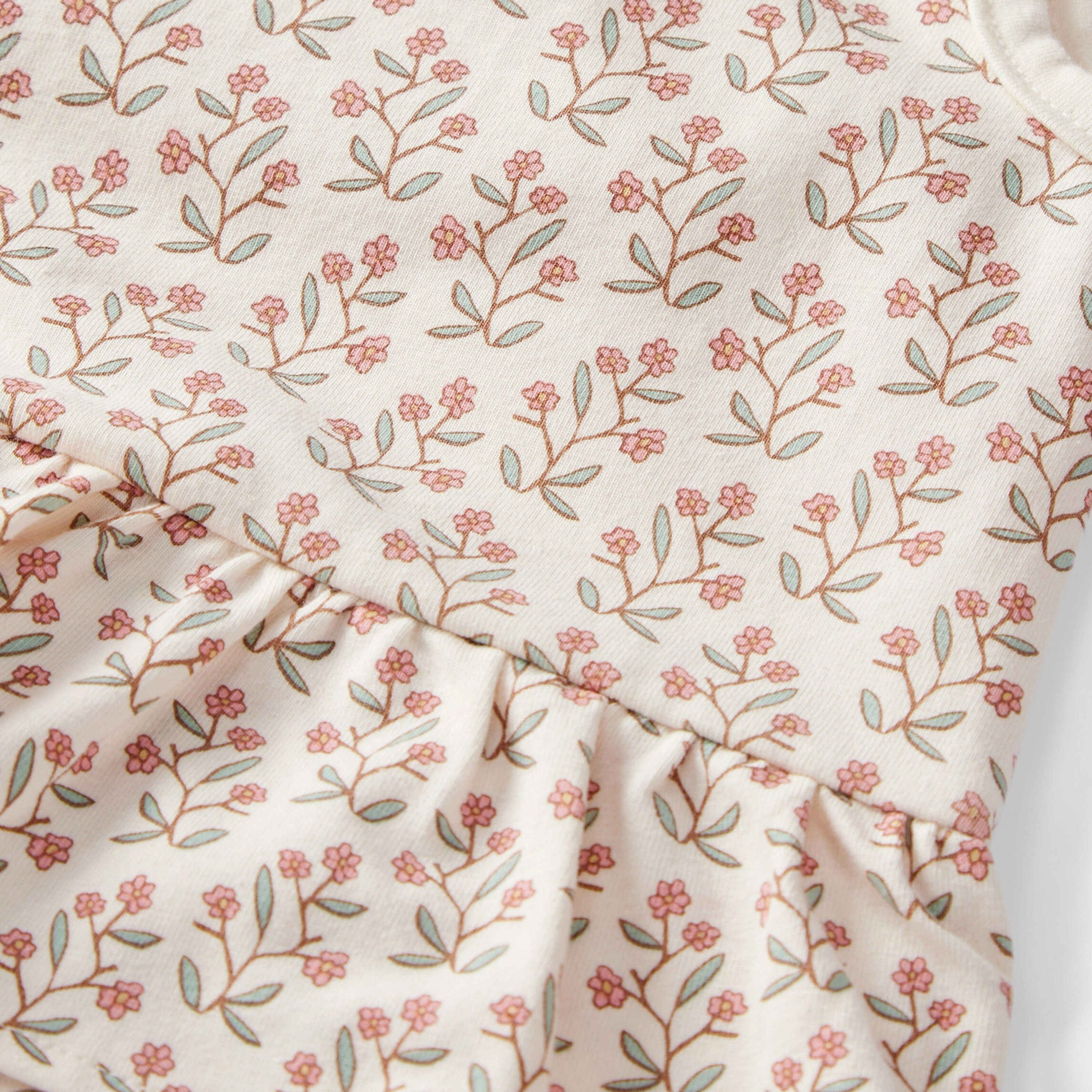 بودي سوت مكونة من قطعتين مطبوعة بالزهور بأكمام قصيرة من كارترز-girls-clothing-rompers-image-4