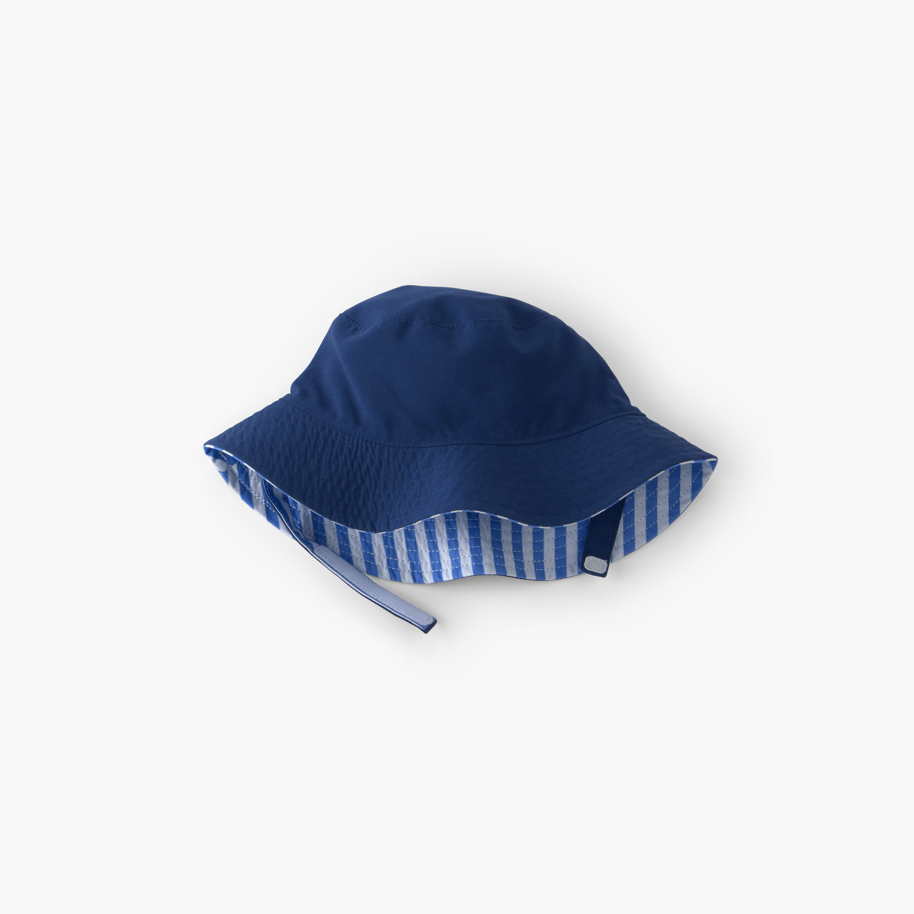 قبعة سباحة مخططة من كارترز-baby-boys-accessories-caps-image-2
