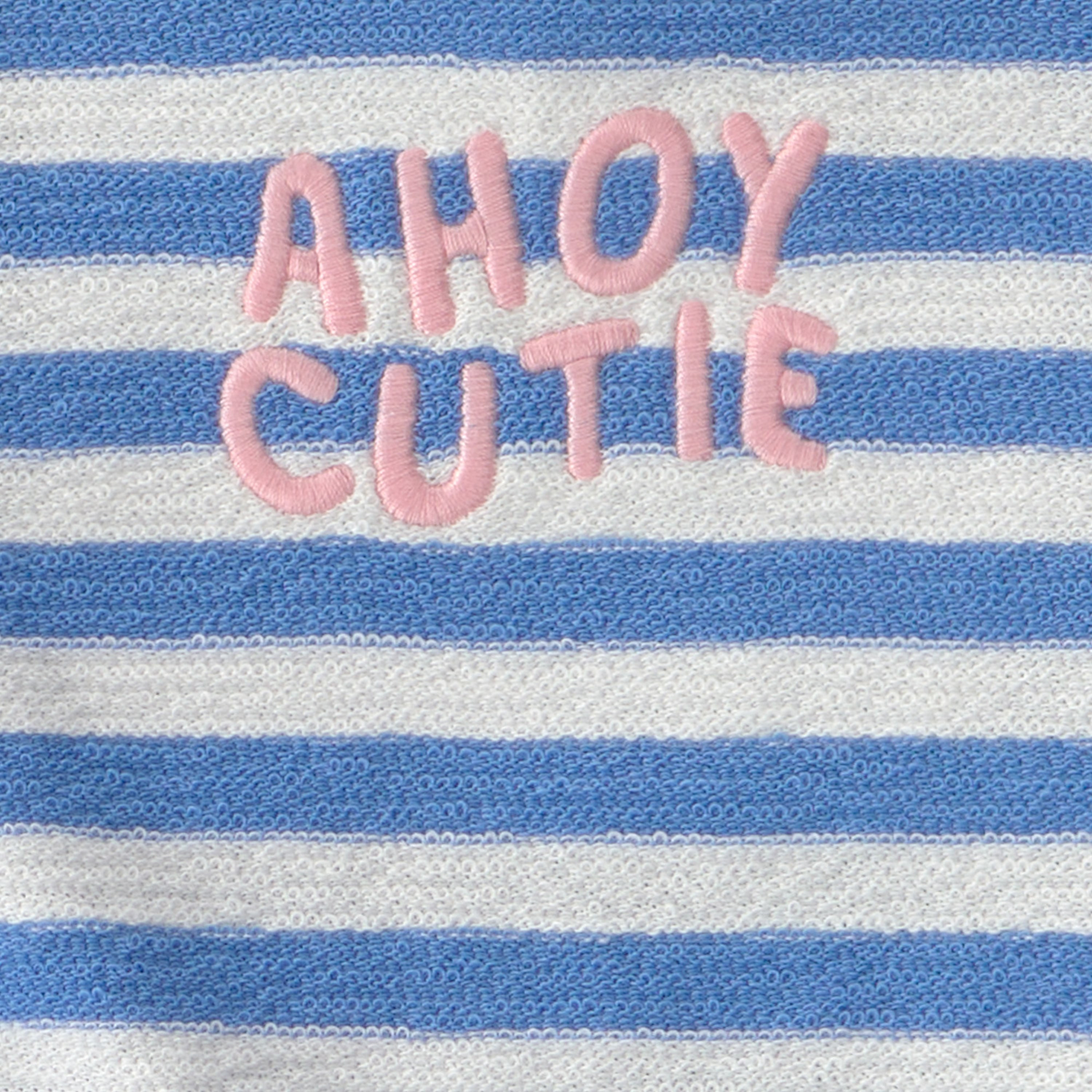 طقم مكون من بلوزة مخططة وشورت قطعتين من كارترز-baby-girls-clothing-setsandcoords-image-2