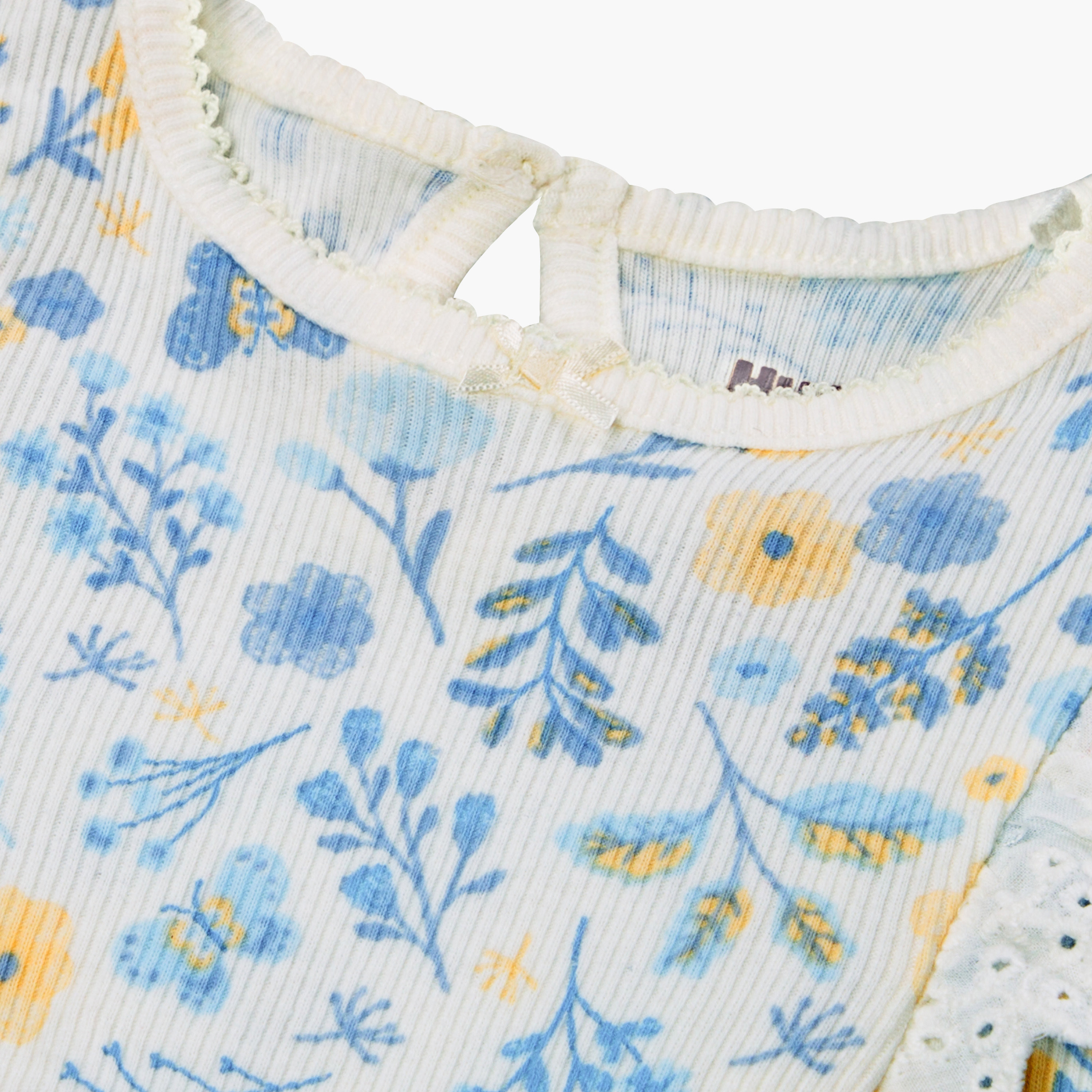 Huggies Short Sleeves Floral Top & Leggings Set with Headband-girls-clothing-setsandcoords-image-7