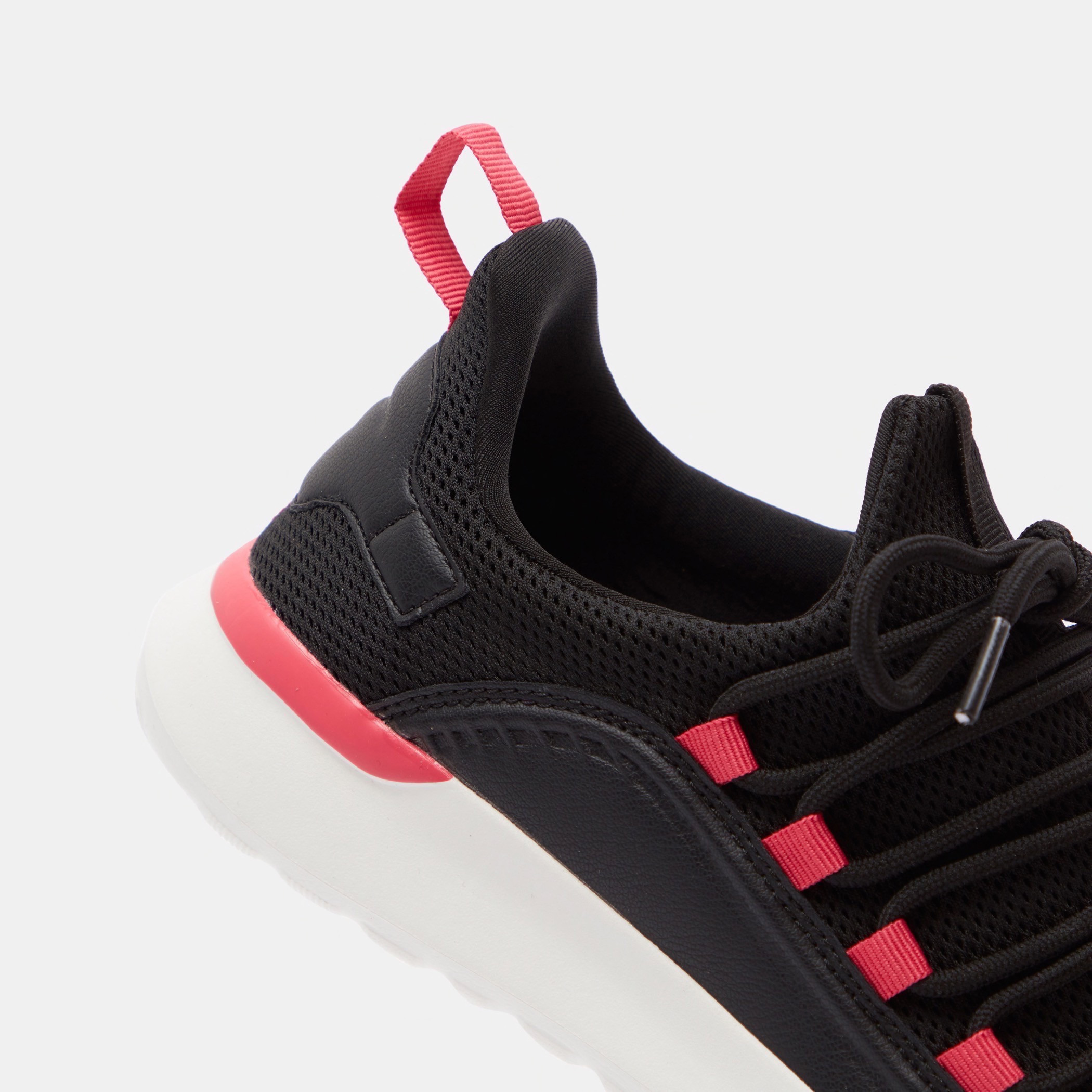 Dash Textured Lace-Up Running Shoes - FLEX2-sports-women-shoes-image-4