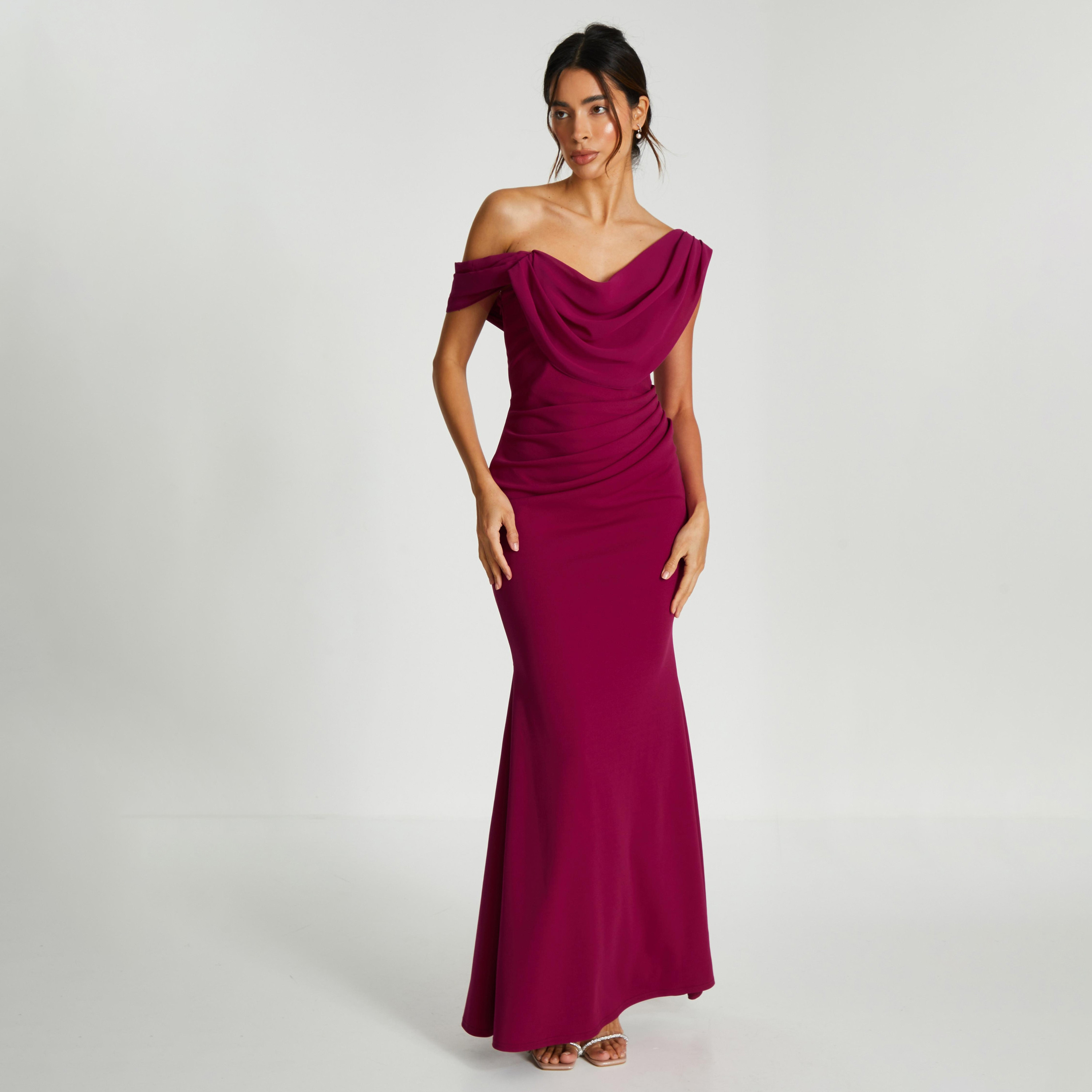 فستان ماكسي أحمر مسائي من كويز ذو شيفون كريب كاول للنساء-women-clothing-dresses-image-1