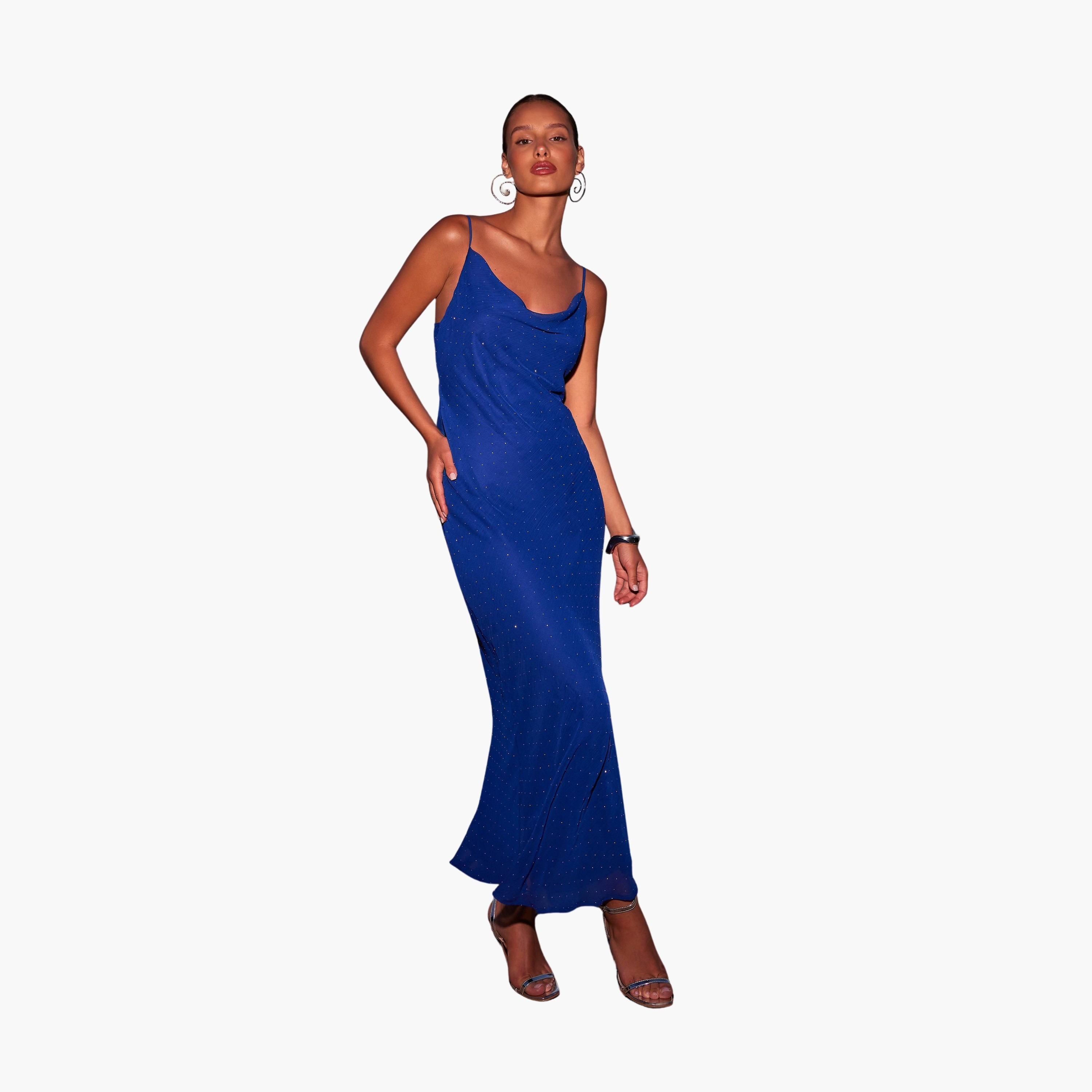 كويز-  فستان ميداكسي من الشيفون الأزرق الداكن بقصة باردو وبقصة باردو-women-clothing-dresses-image-1