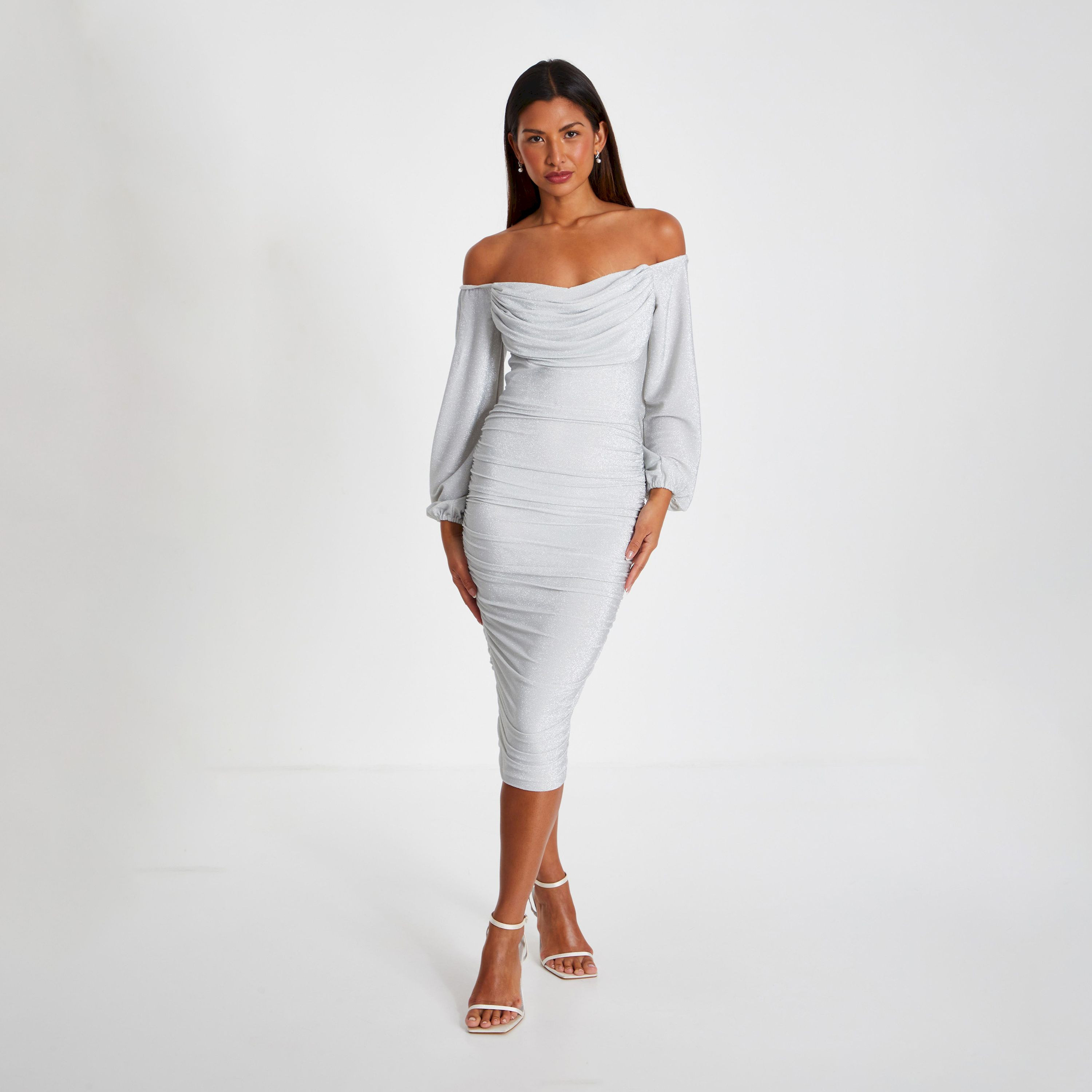 كويز- فستان فضي لامع ميدي من قماش باردوت-women-clothing-dresses-image-1