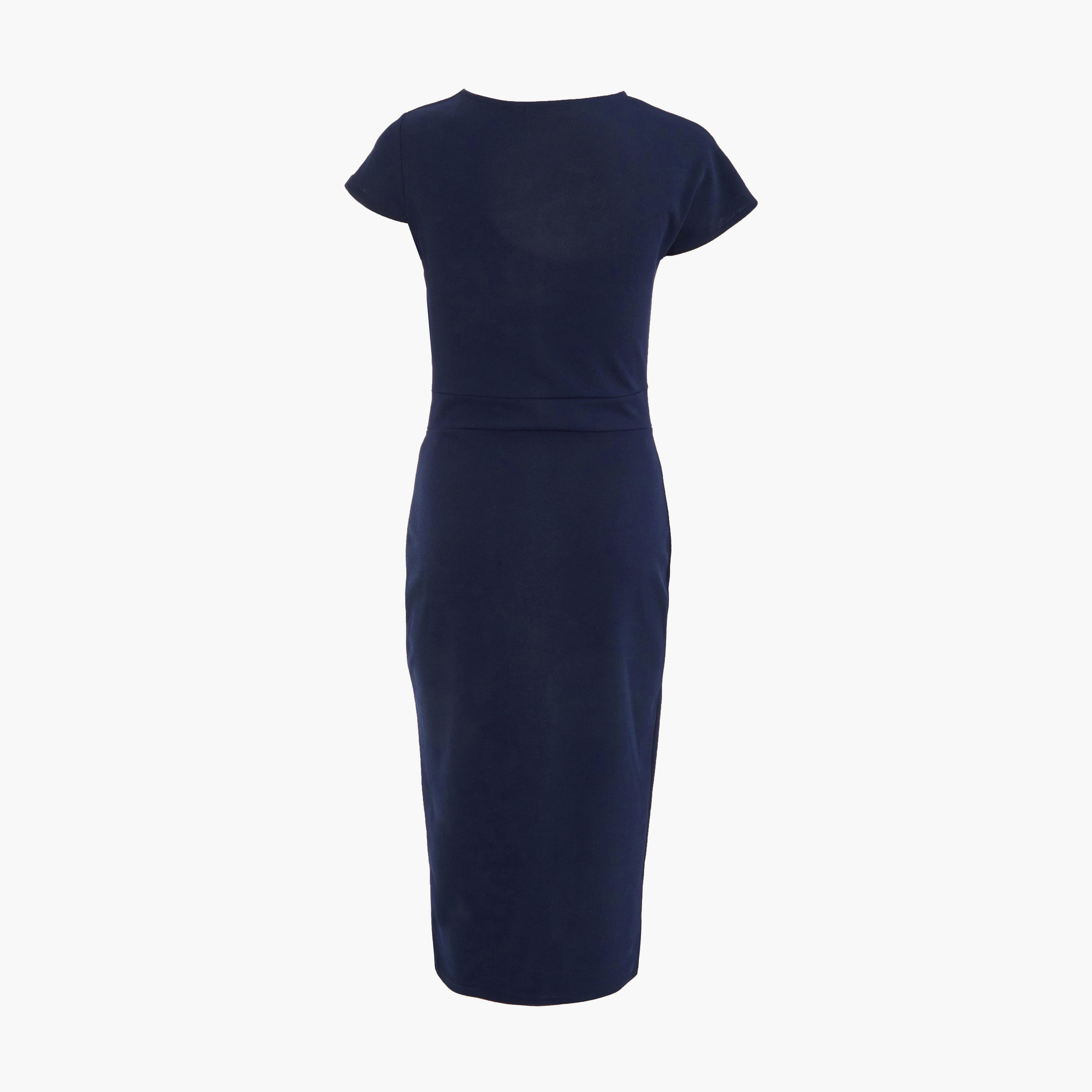 كويز- فستان ميدي بقصّة باردو من قماش الكريب باللون الأزرق الداكن مع تفاصيل إبزيم-women-clothing-dresses-image-6